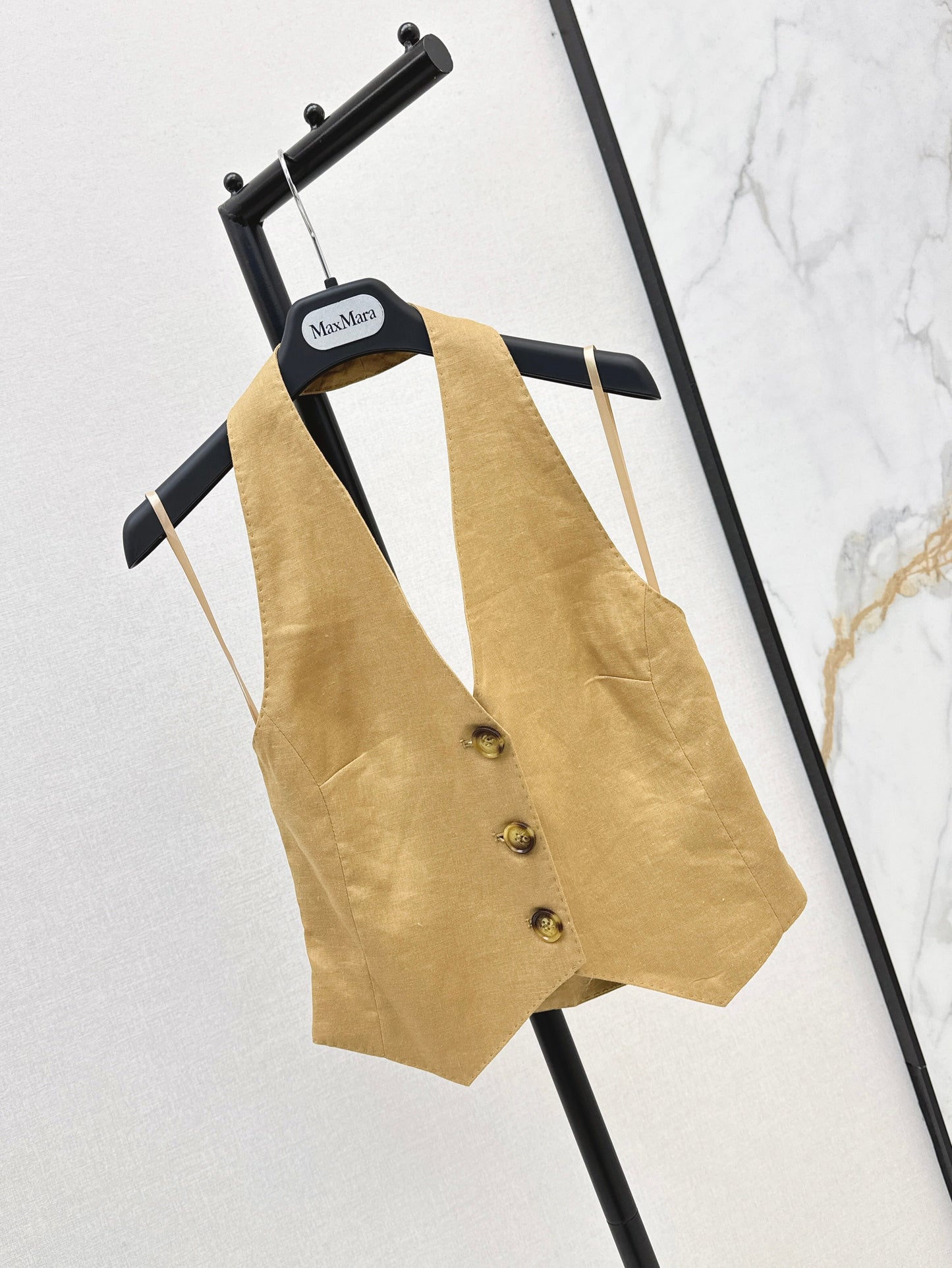 MaxM* 25ss linen halter vest