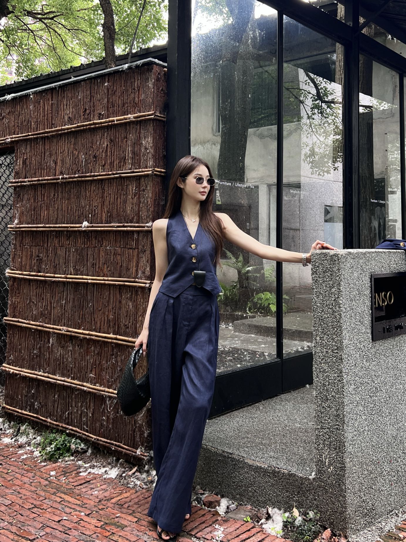 MaxM* 25ss linen halter vest