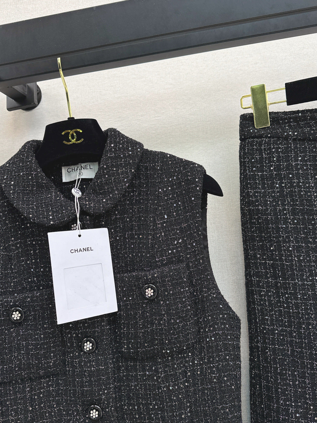 C*nel 25ss glitter tweed suit