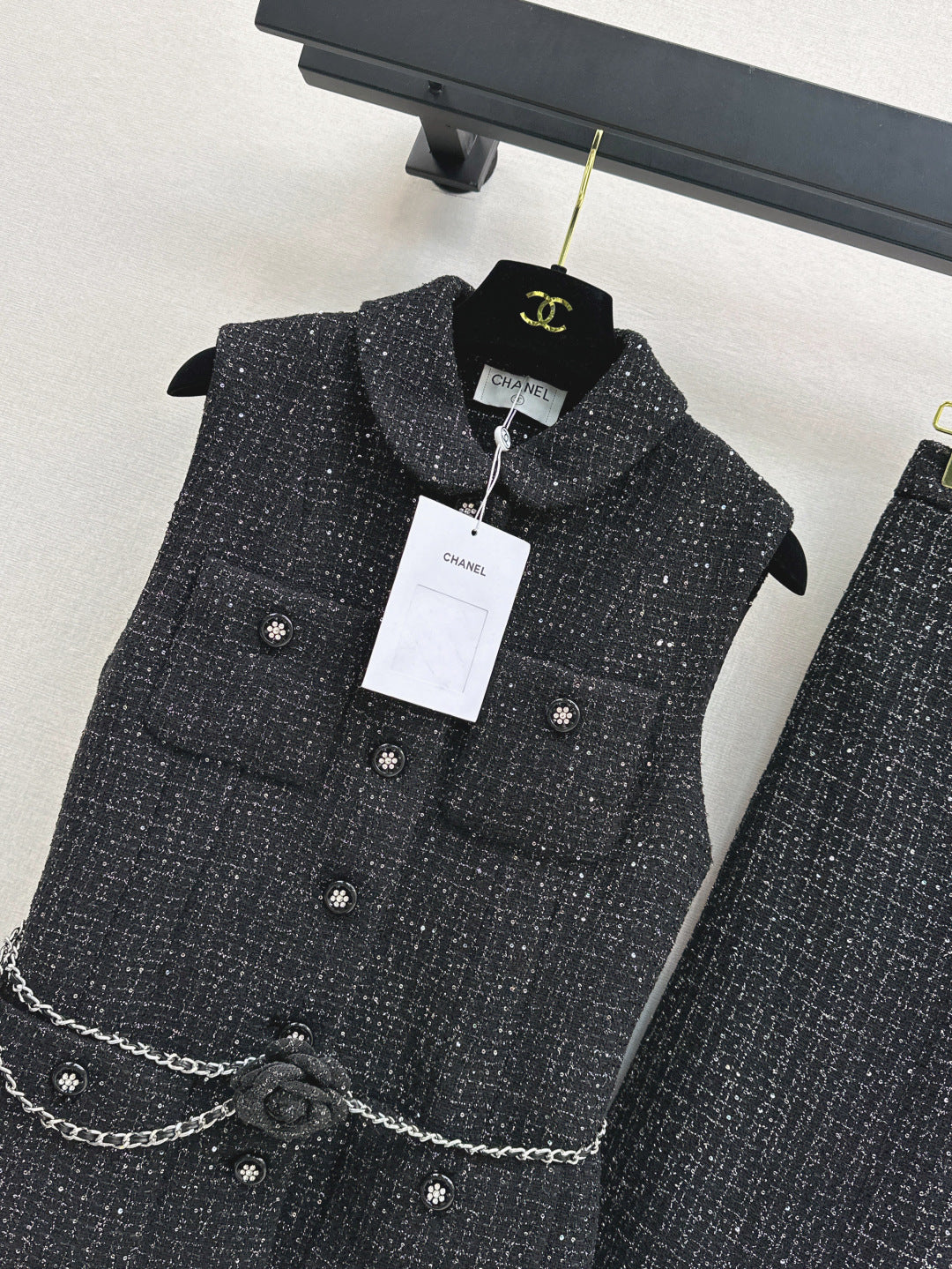 C*nel 25ss glitter tweed suit