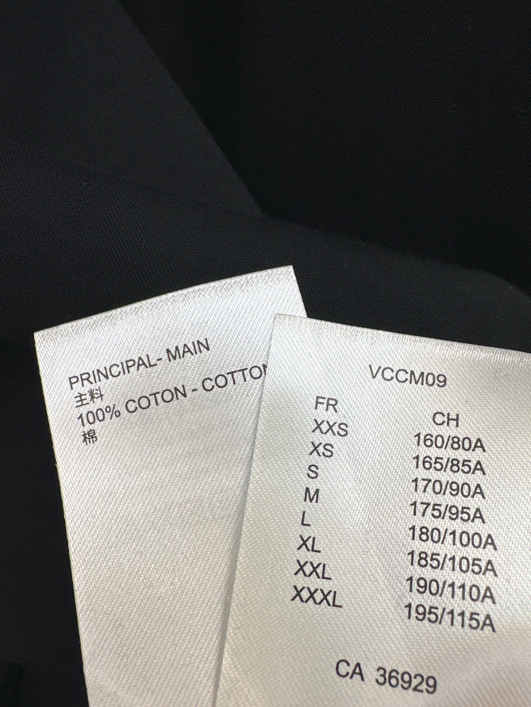 Loui* 25ss Signature Zipper Detail T-Shirt