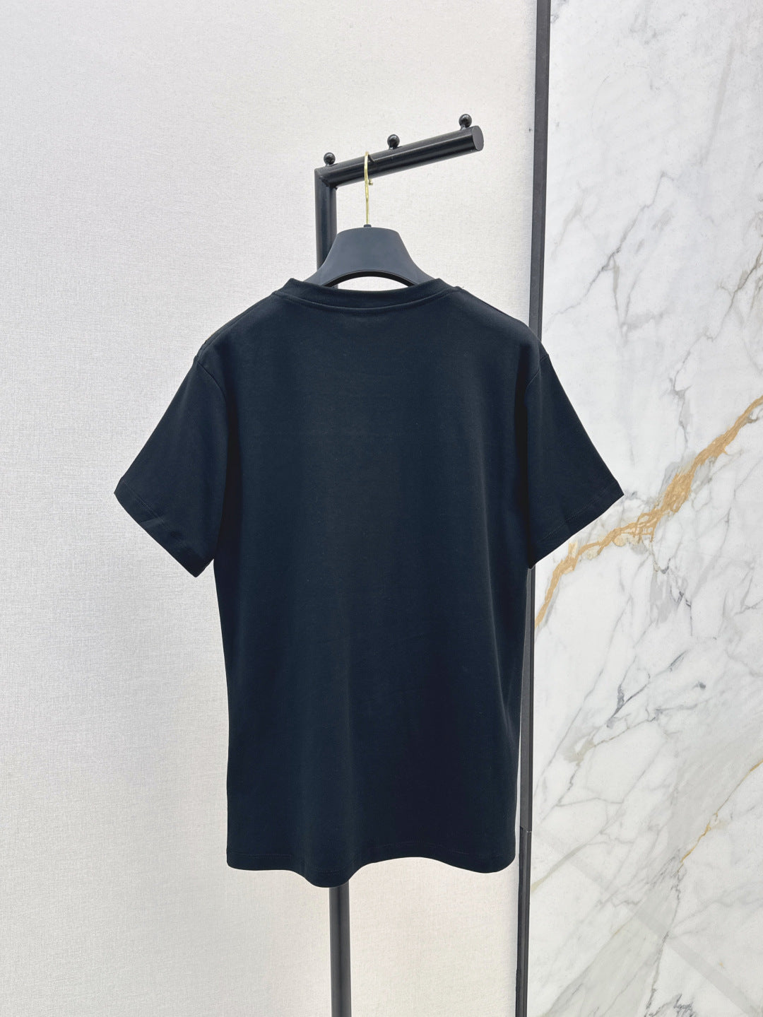 Loui* 25ss Signature Zipper Detail T-Shirt