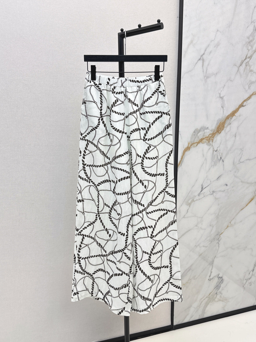 Herm* 25ss chain printed pants