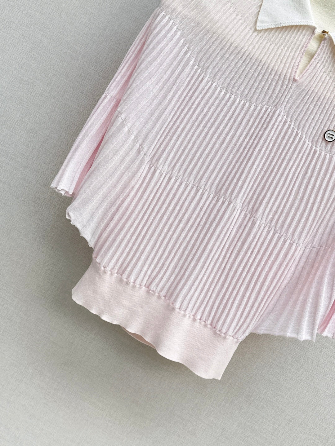 M*u 25ss knitted cape top