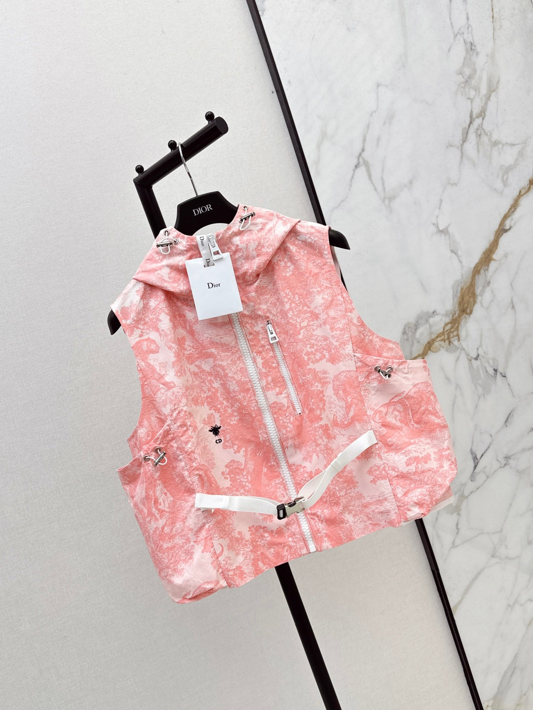 D*r 25ss hooded vest