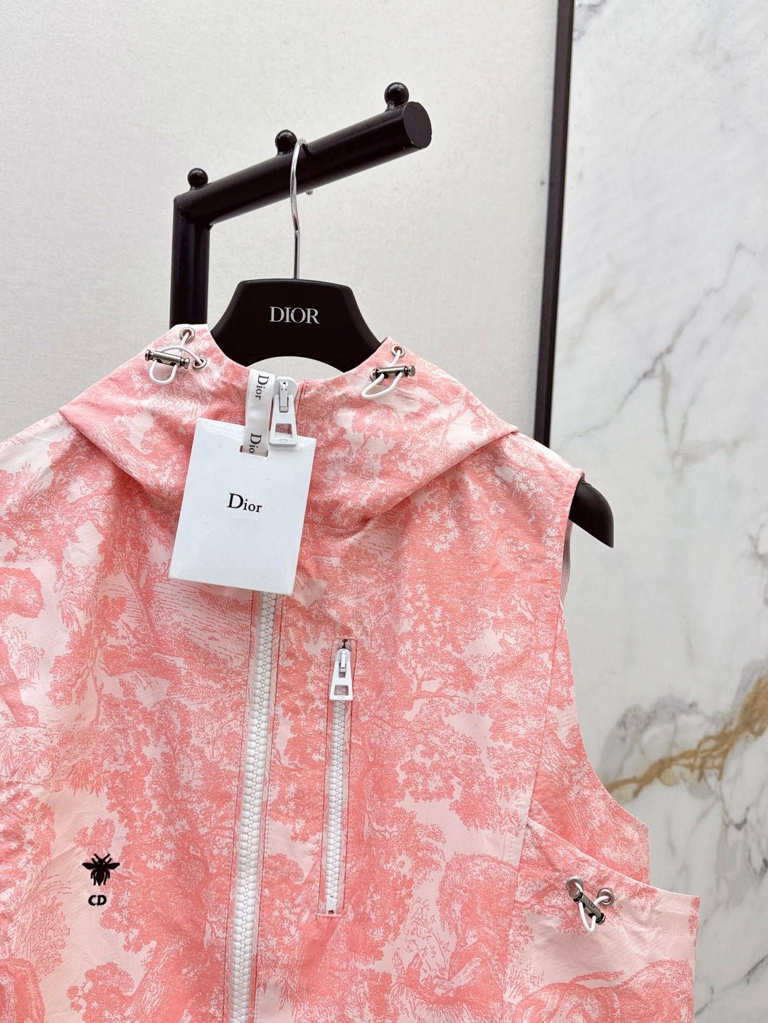 D*r 25ss hooded vest