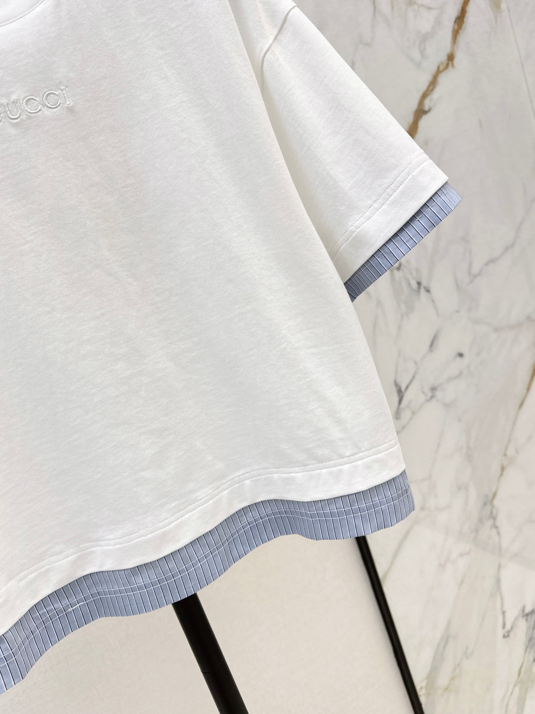 Gu* 25ss embroidered jersey t-shirt