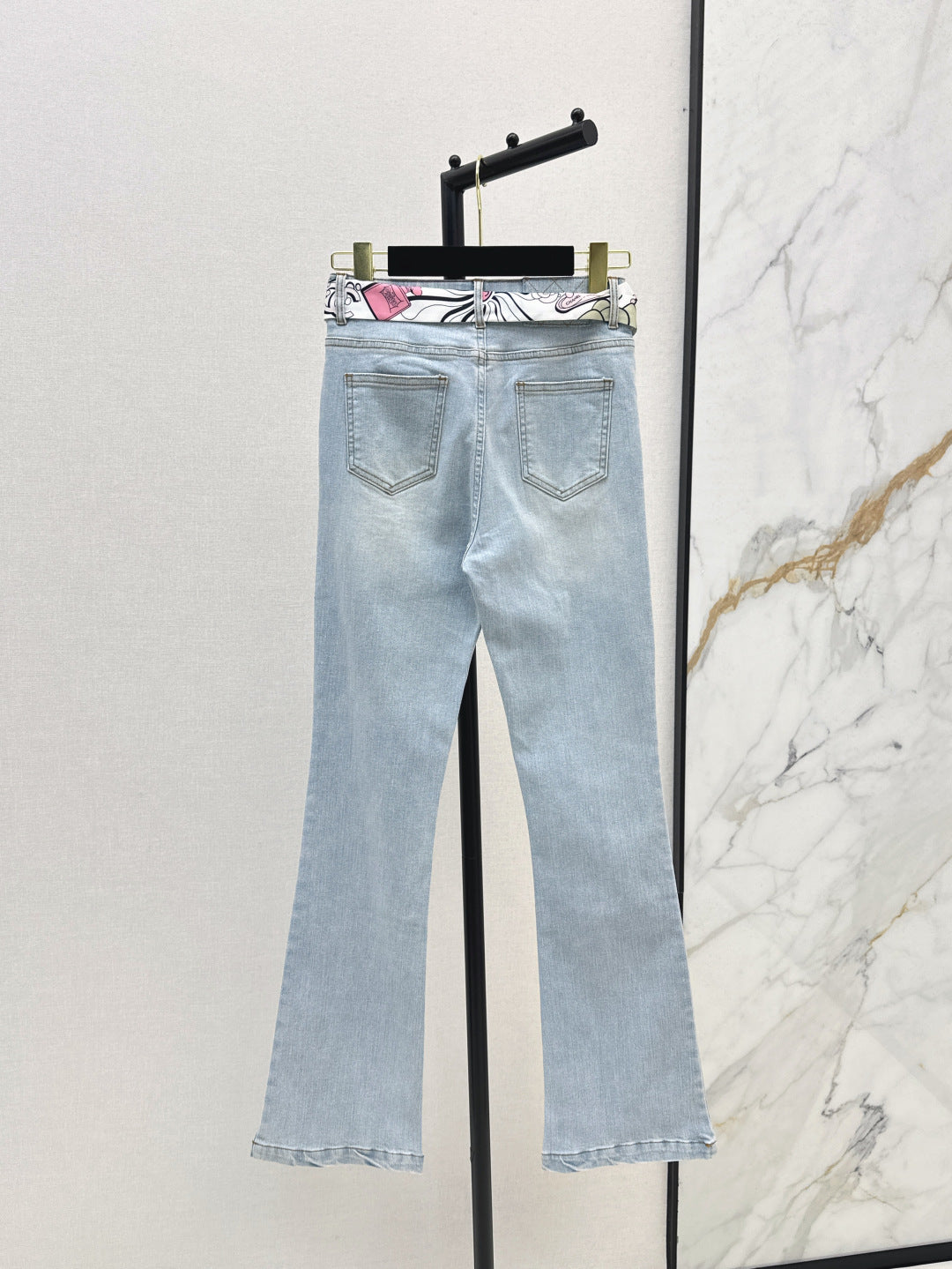 C*nel 25ss slim jeans with scraf