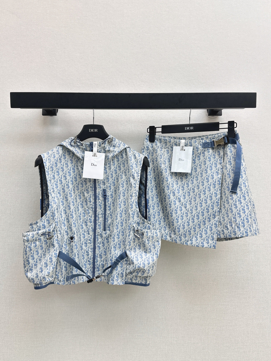 D*r 25ss oblique jacquard hooded vest