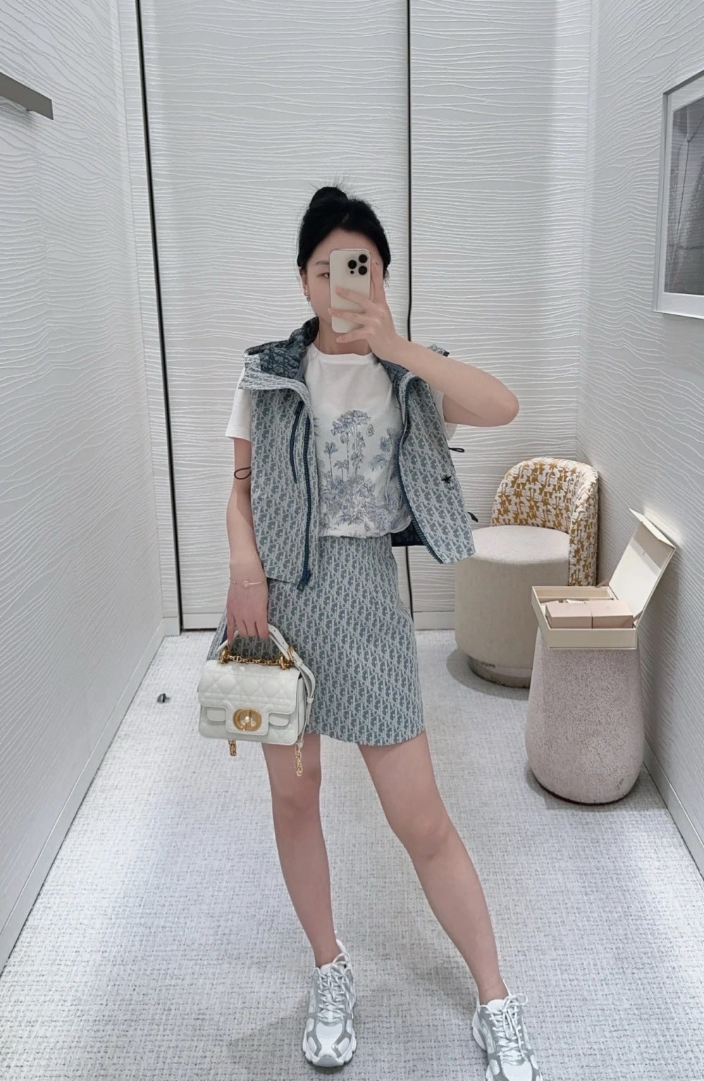 D*r 25ss oblique jacquard hooded vest