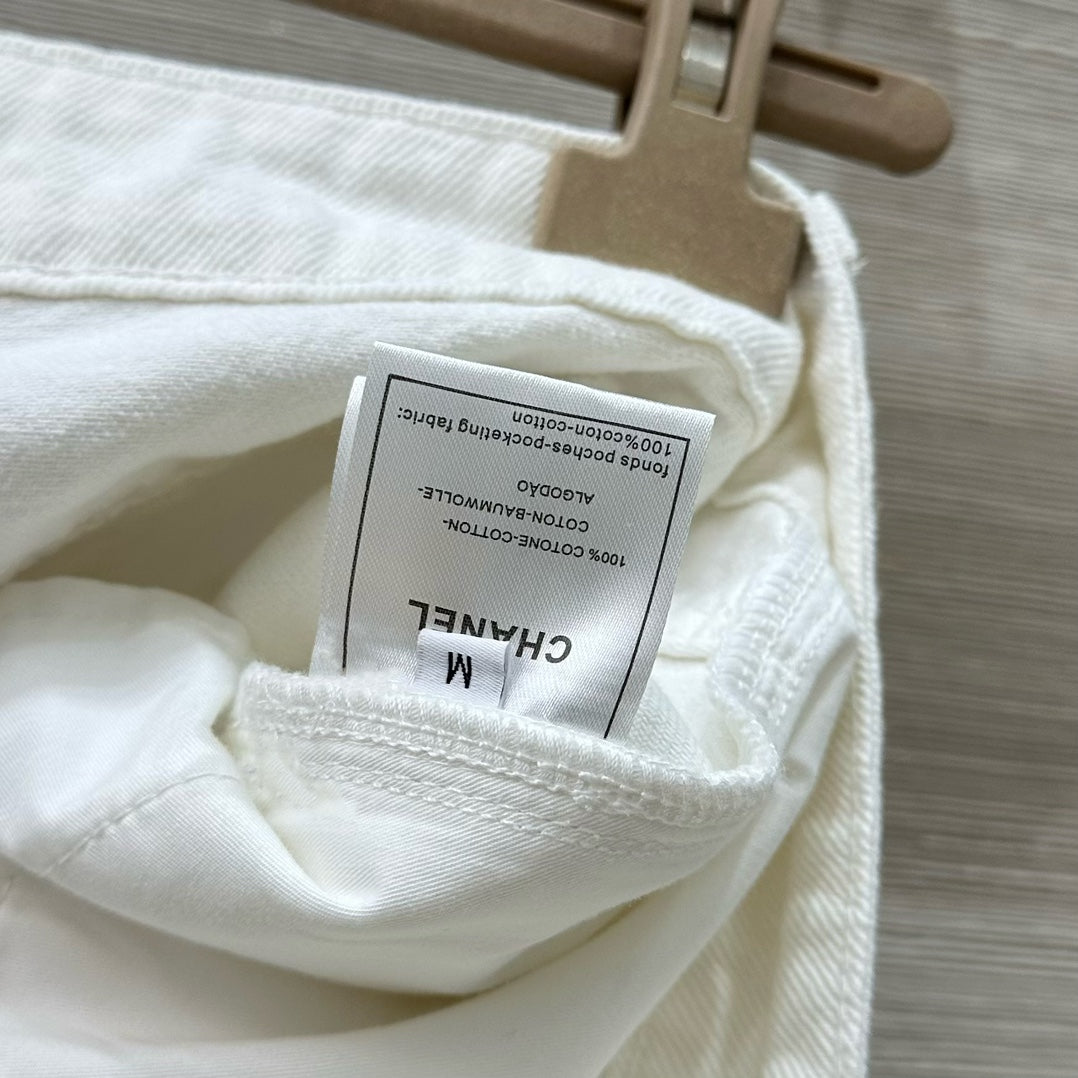 C*nel 25ss sequins pocket demin shorts