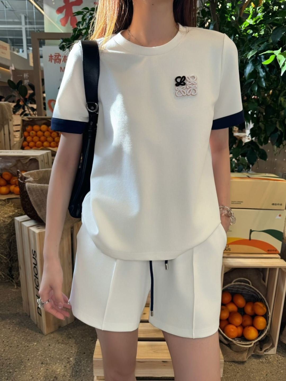 Low* 25ss color-block t-shirt and shorts set