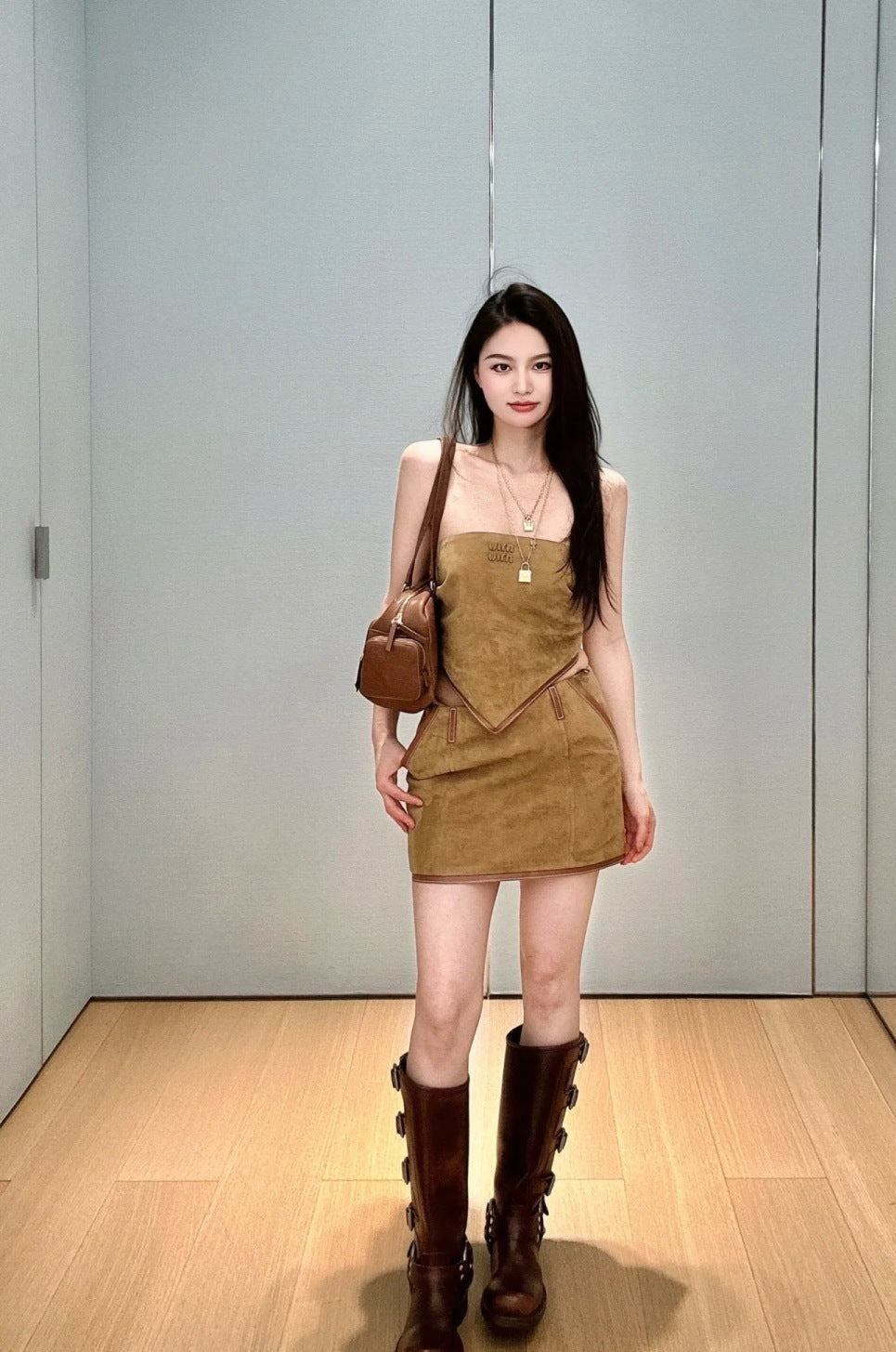 M*u 25ss suede bandana top