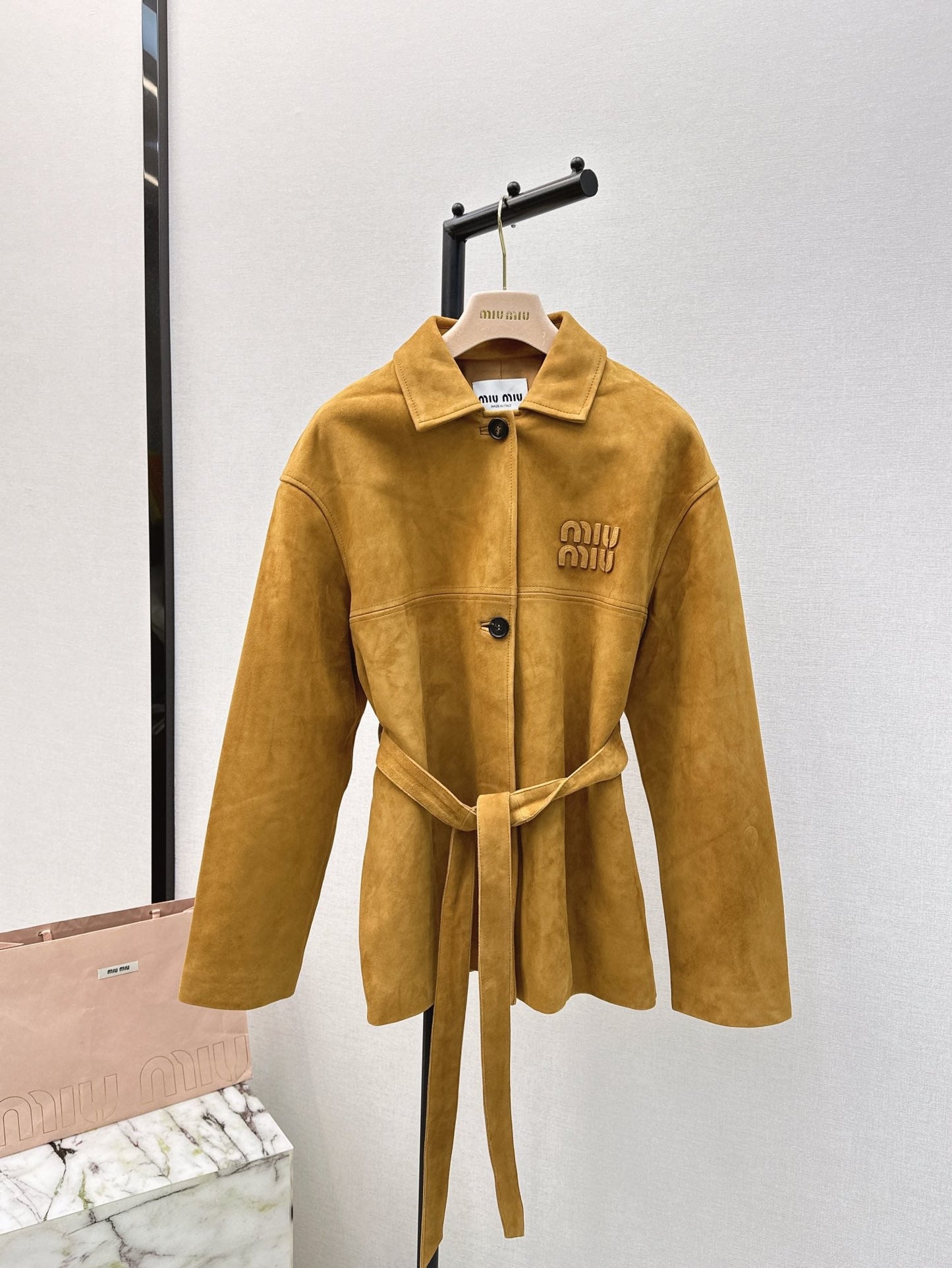 M*u 24fw suede blouson jacket