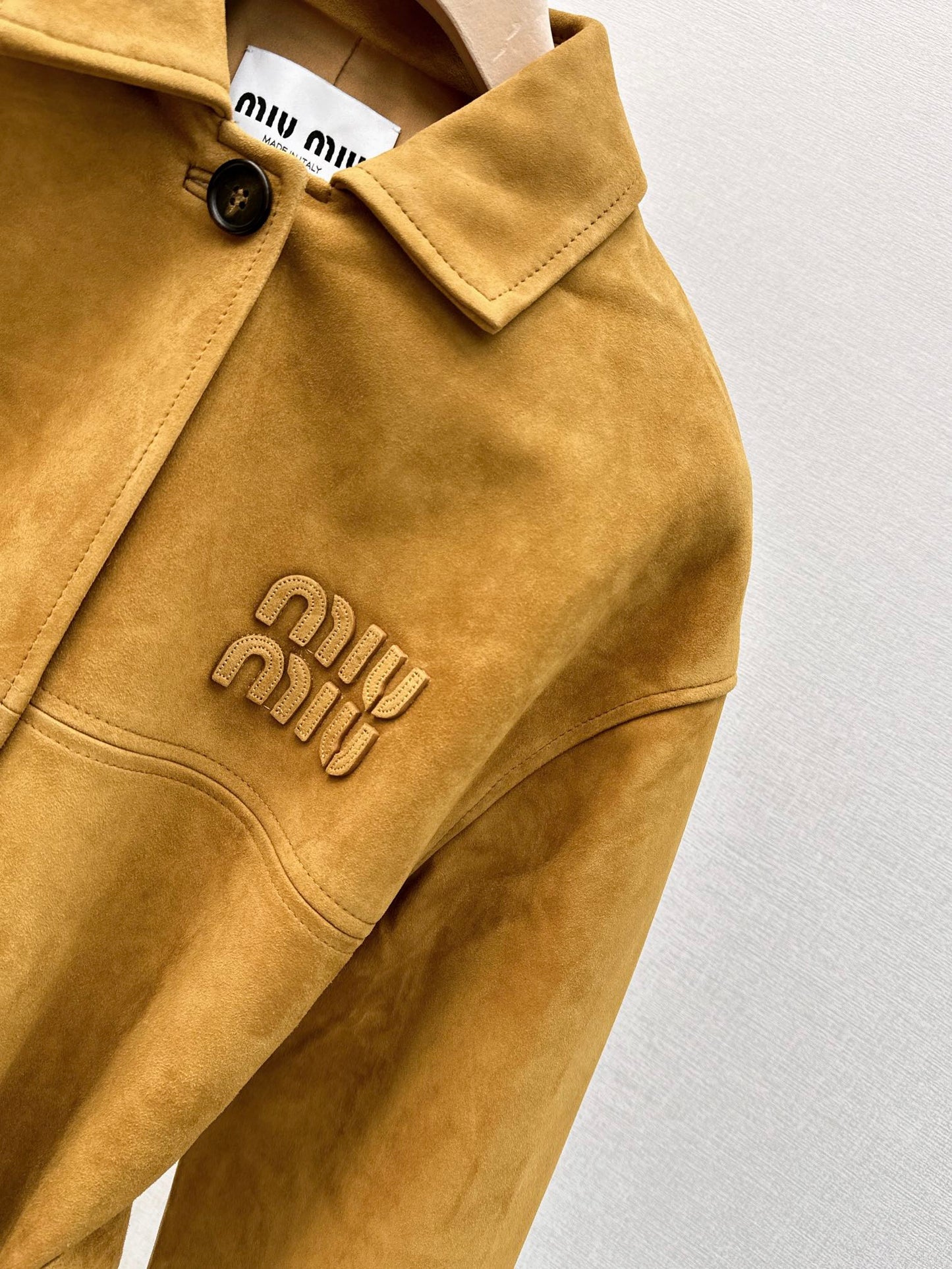 M*u 24fw suede blouson jacket