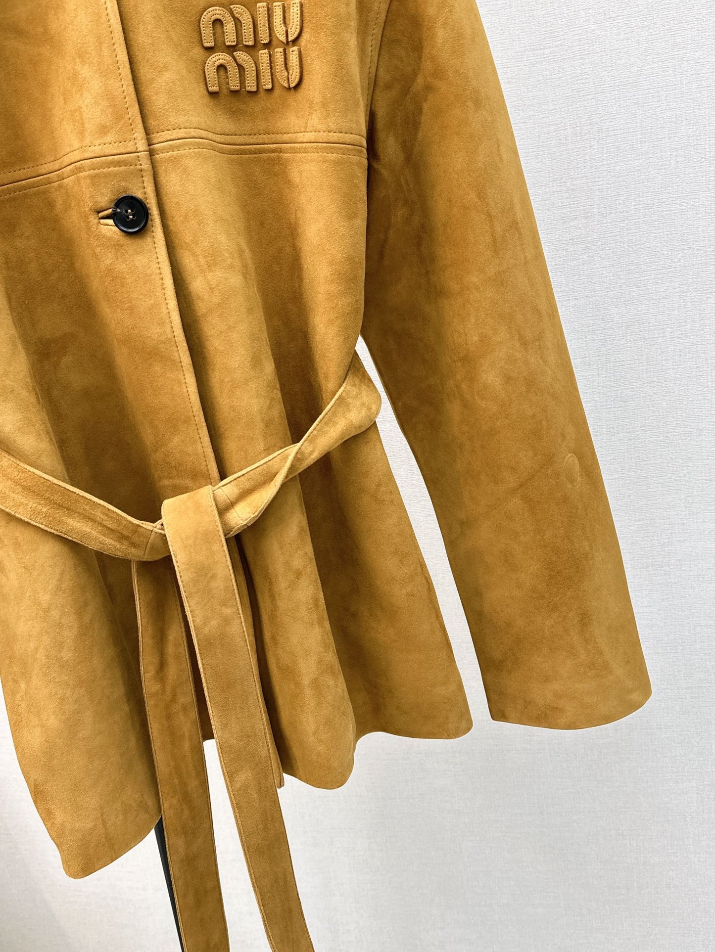 M*u 24fw suede blouson jacket