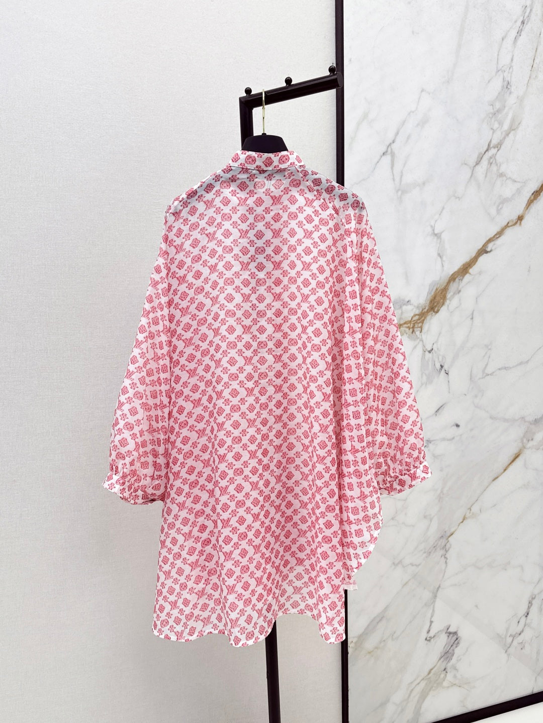 Loui* 25ss long cape blouse