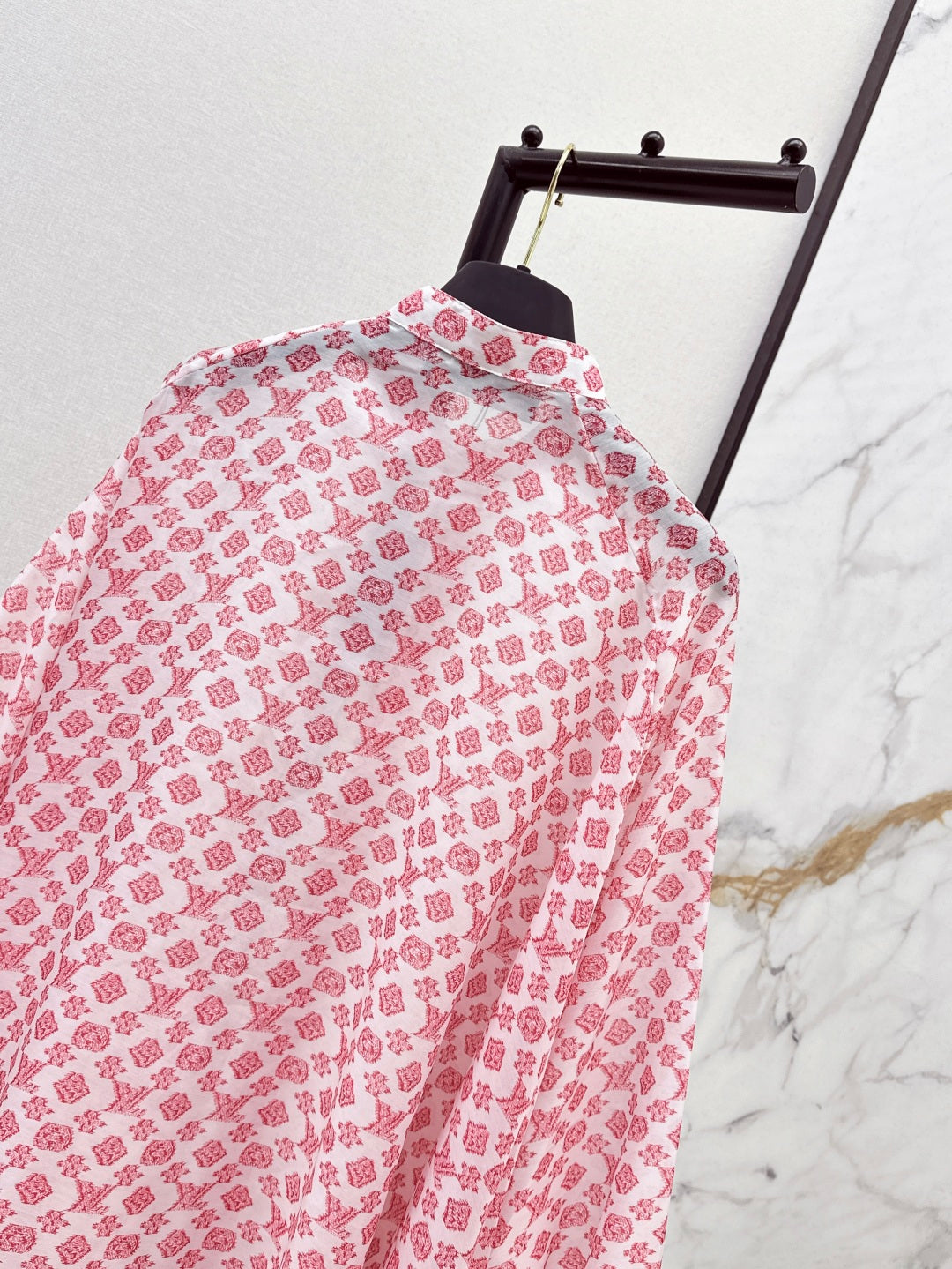 Loui* 25ss long cape blouse