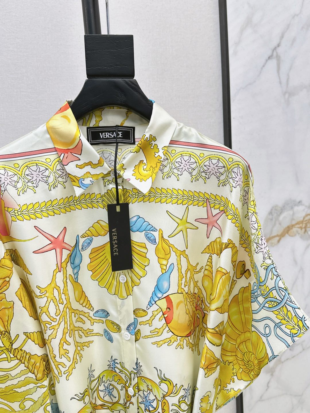 Versa* 25ss barocco midi slik shirt-dress