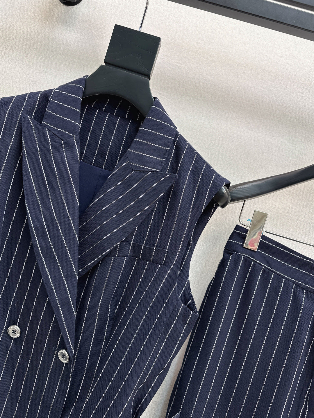 MaxM* 25ss tencel vest suit