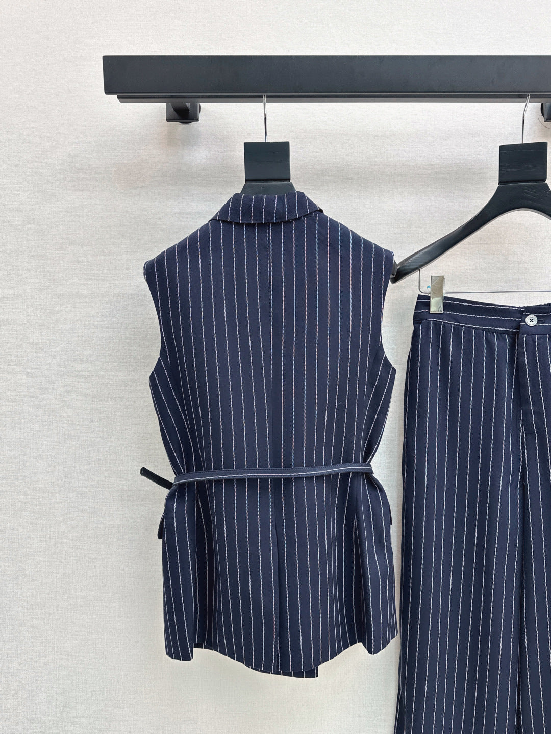 MaxM* 25ss tencel vest suit