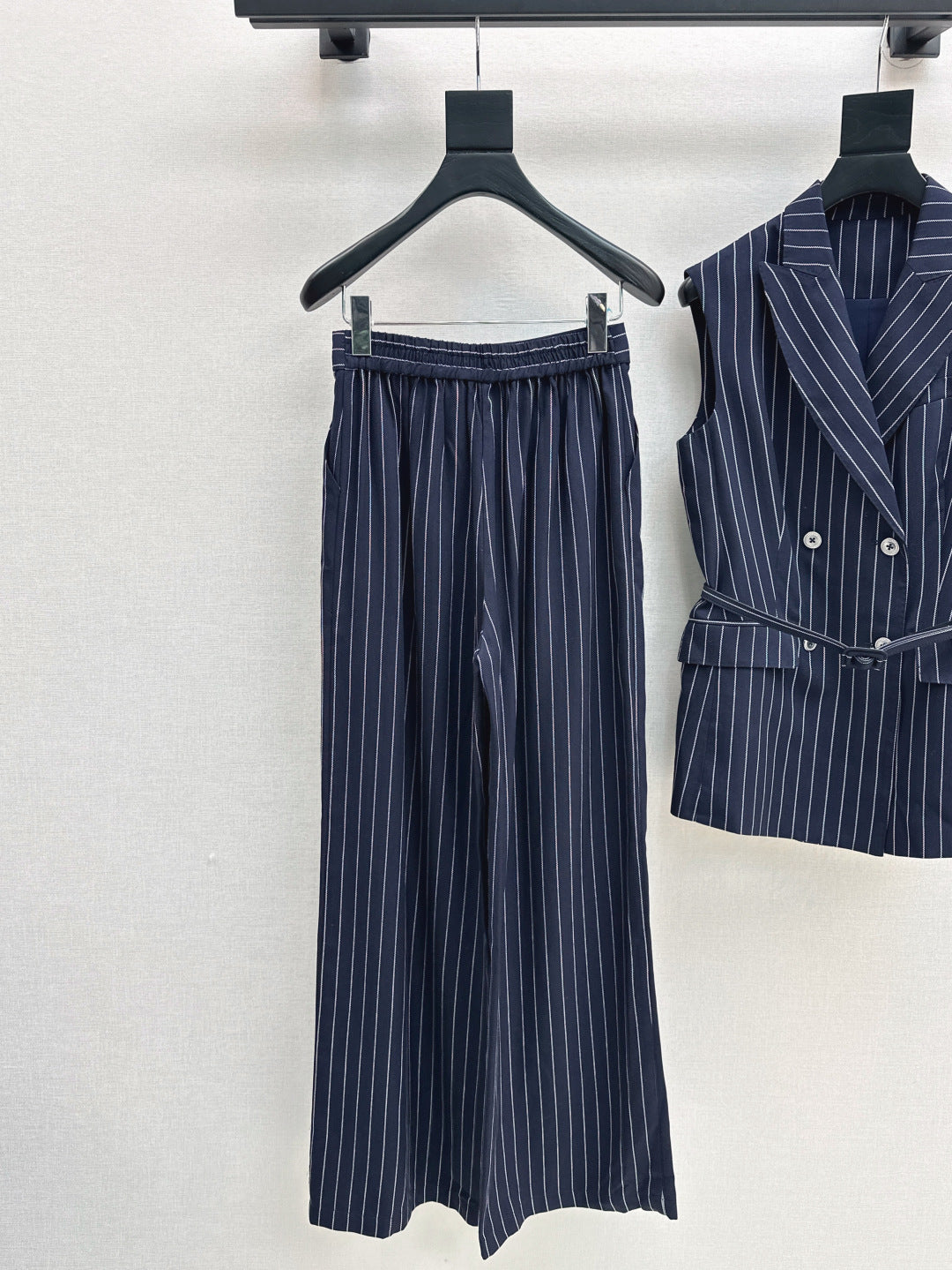 MaxM* 25ss tencel vest suit