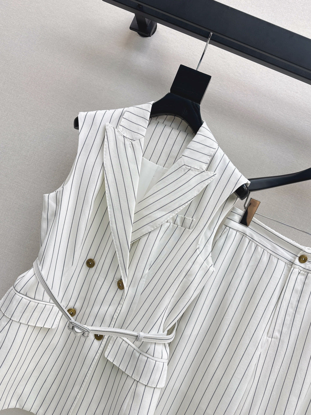 MaxM* 25ss tencel vest suit