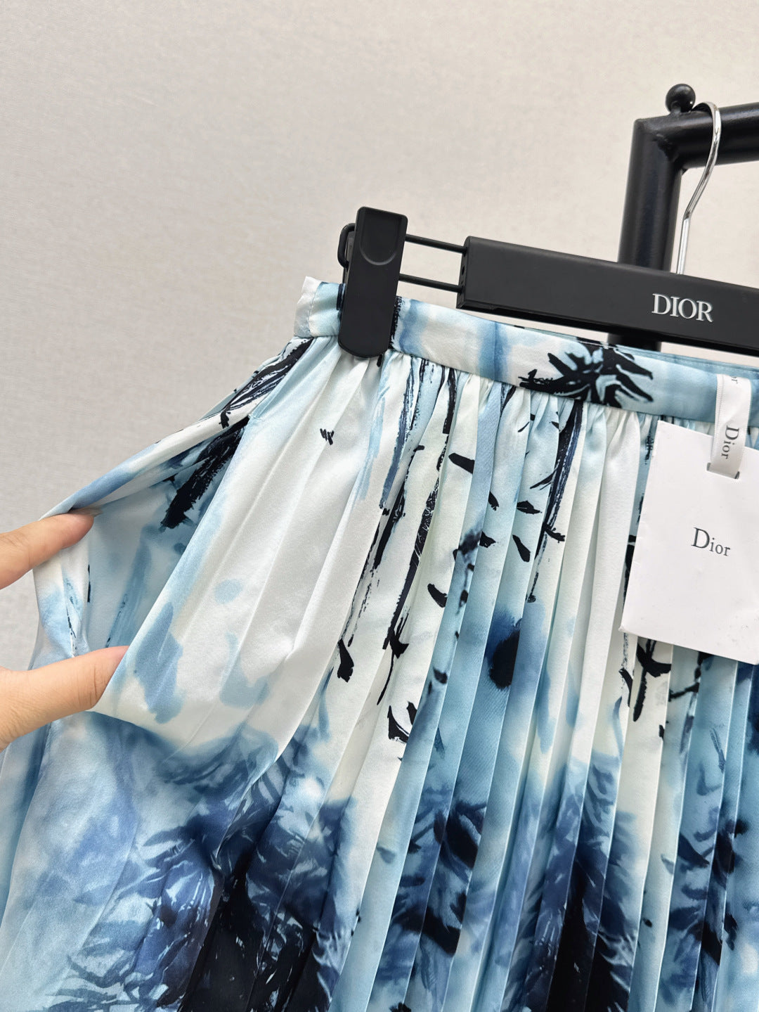 D*r 25ss banbou motif pleated denim skirt
