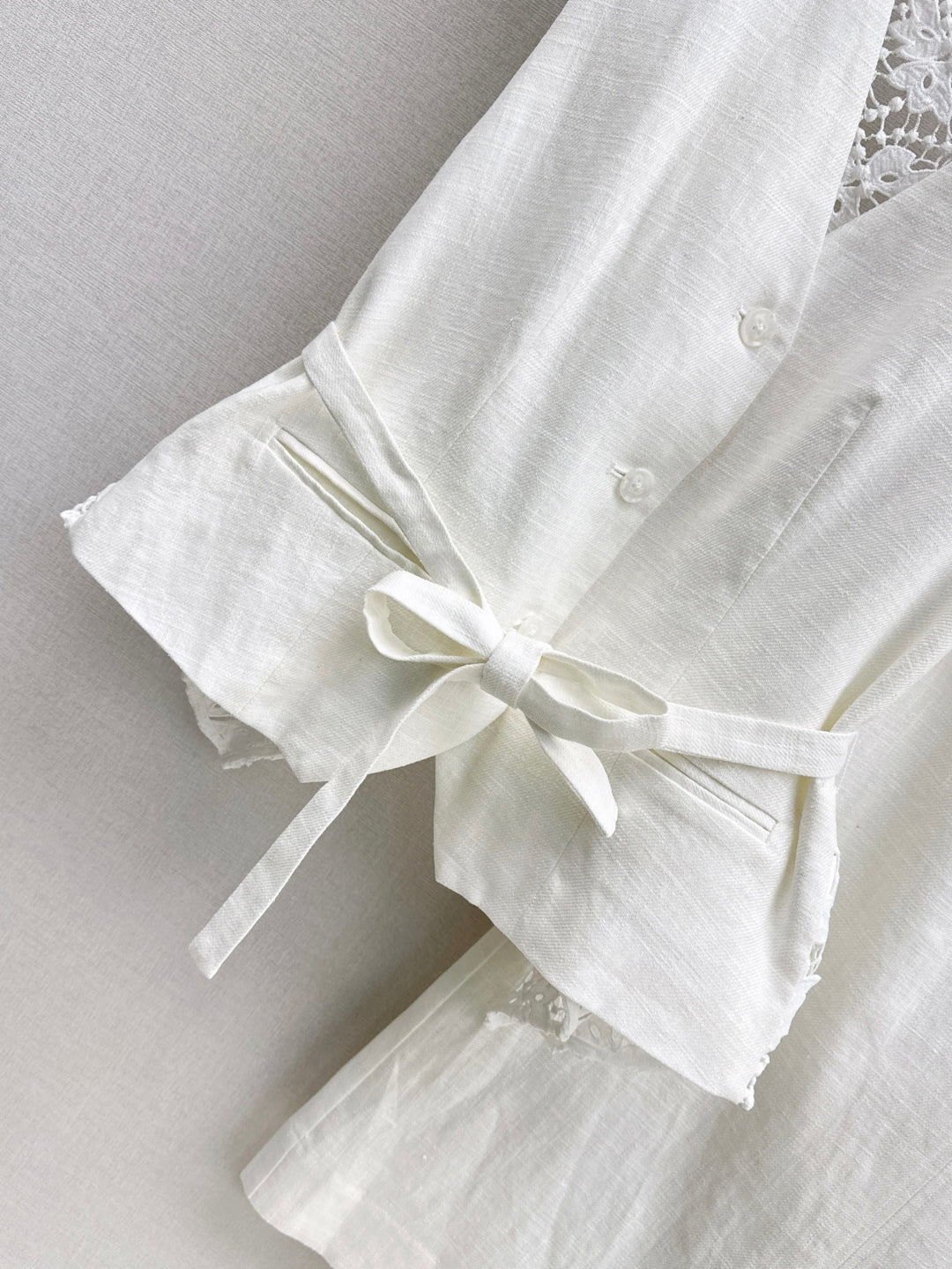 Brune*C 25ss lace vest and skirt set