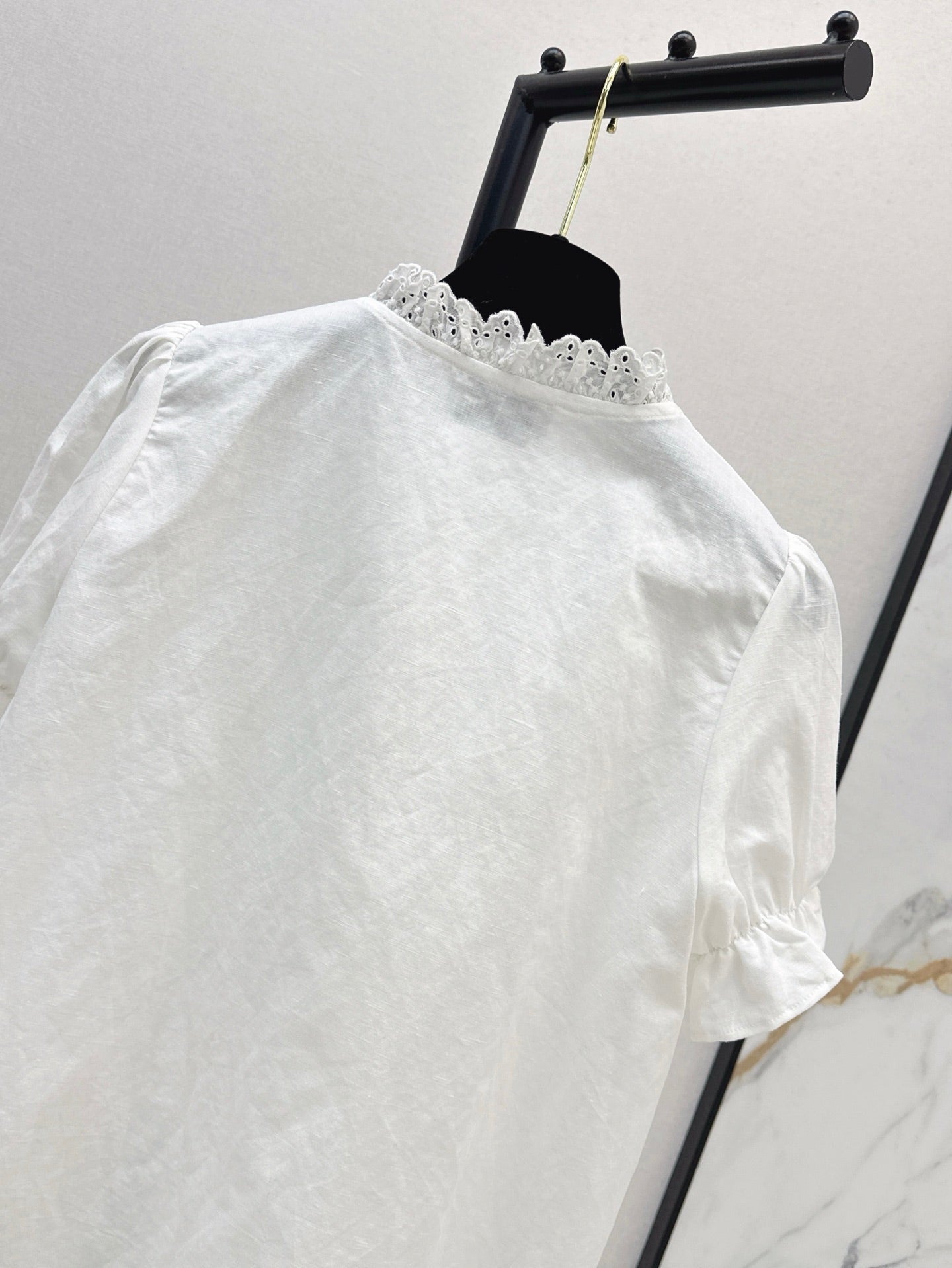 C*nel 25ss embroidered ruff-sleeve shirt