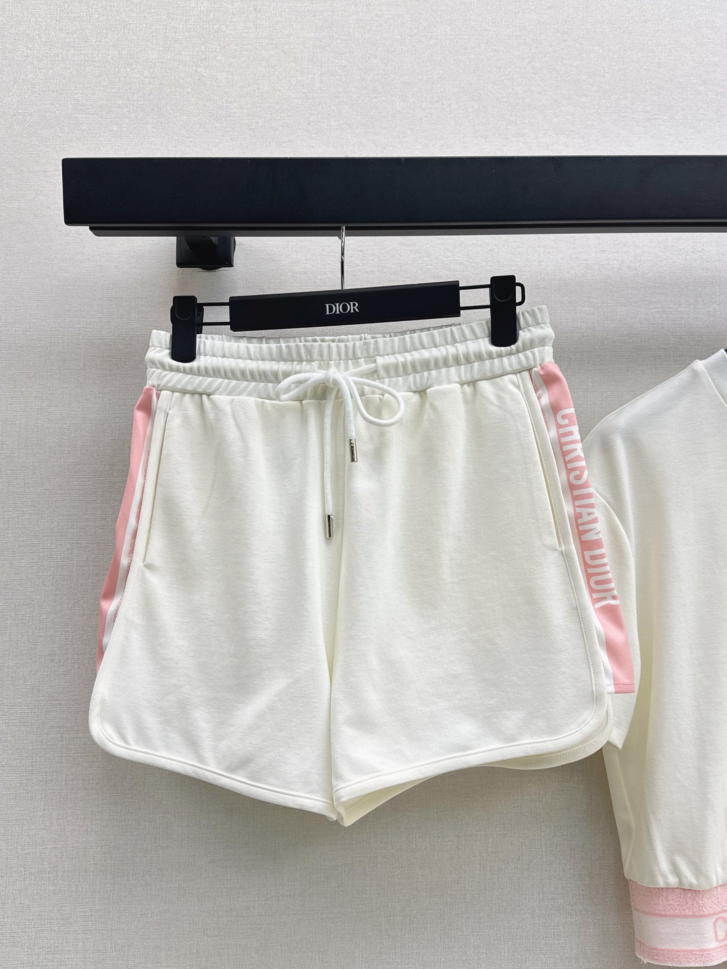 D*r 25ss embroidered web hem top and shorts set