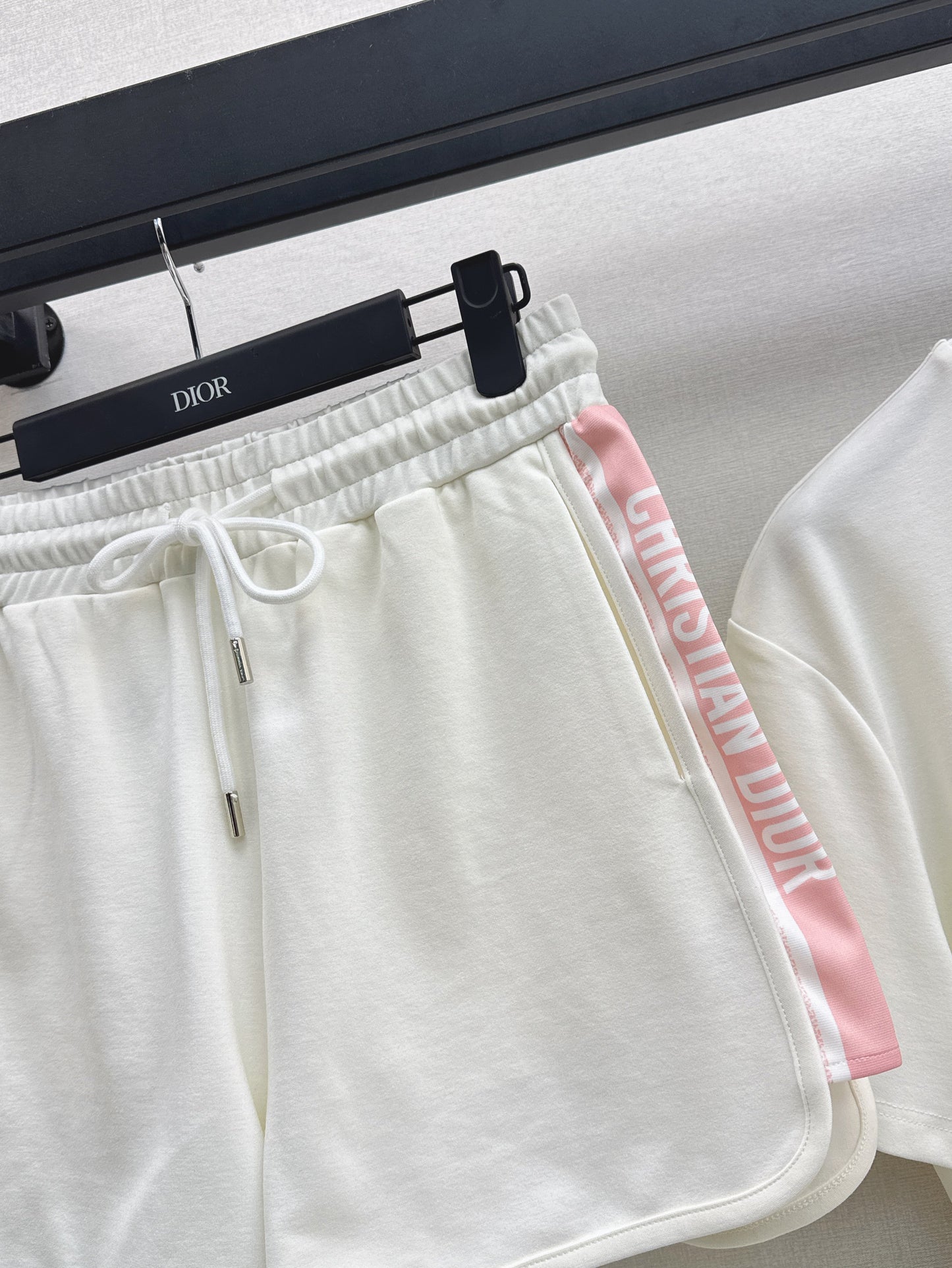 D*r 25ss embroidered web hem top and shorts set