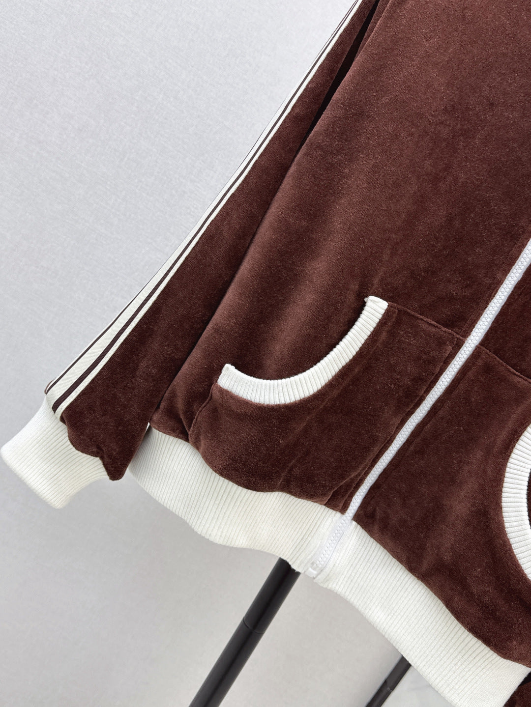 Cel* 25ss velvet tracksuit jacket