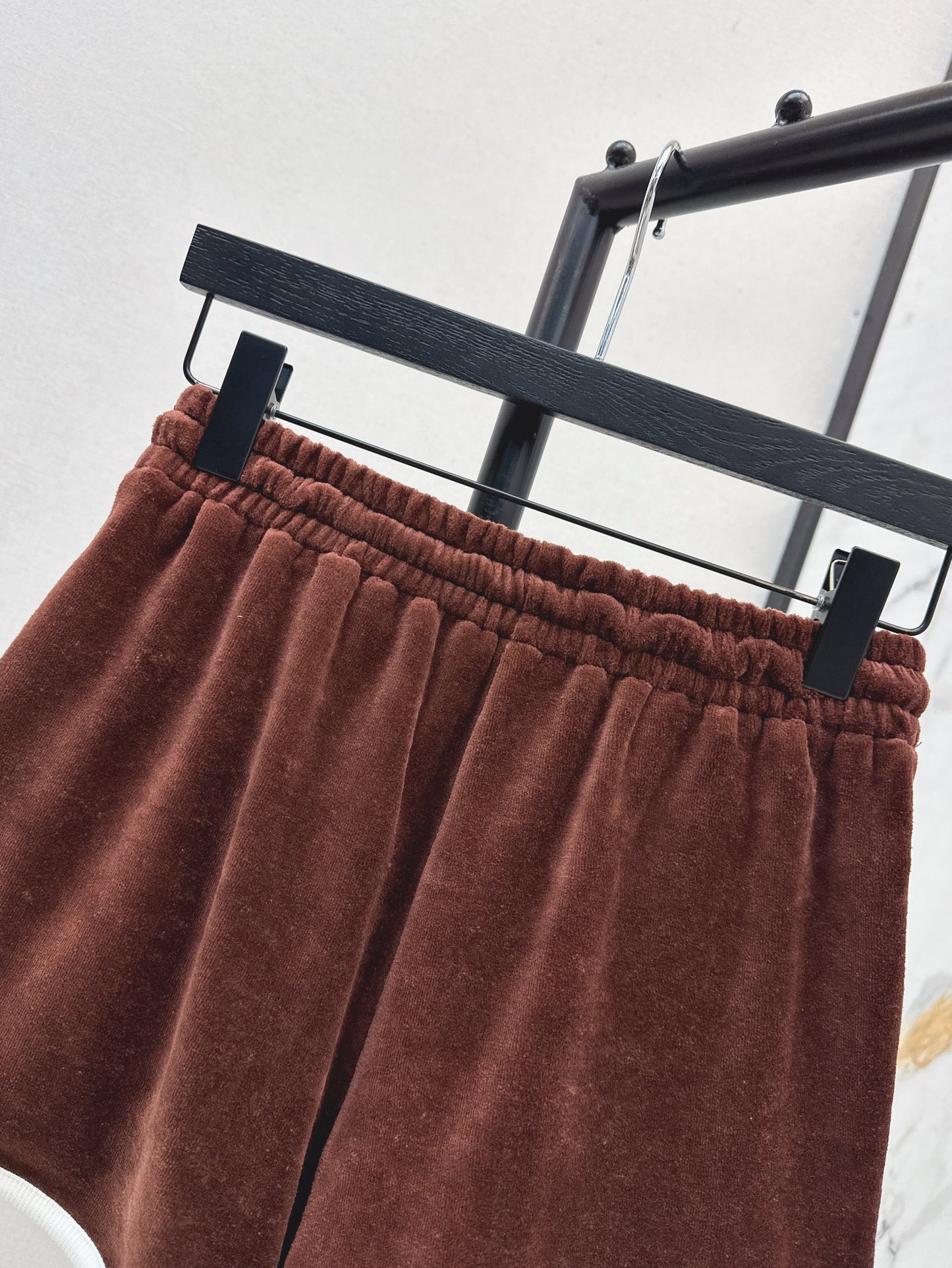 Cel* 25ss velvet jersey tracksuit shorts