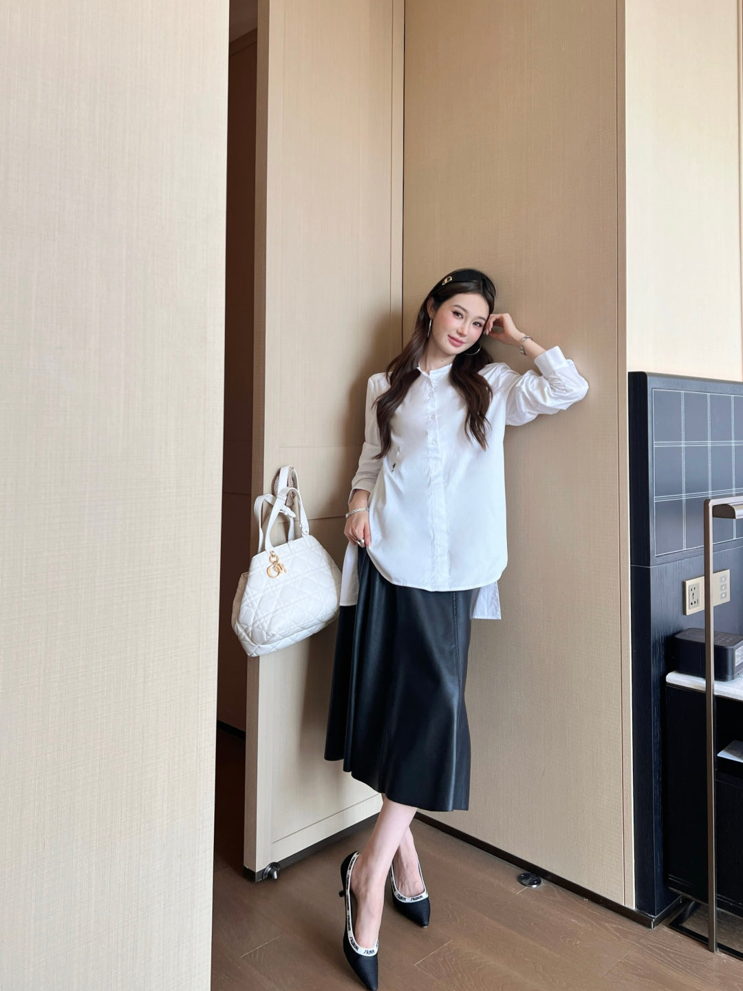 D*r 25ss bee embroidered long blouse