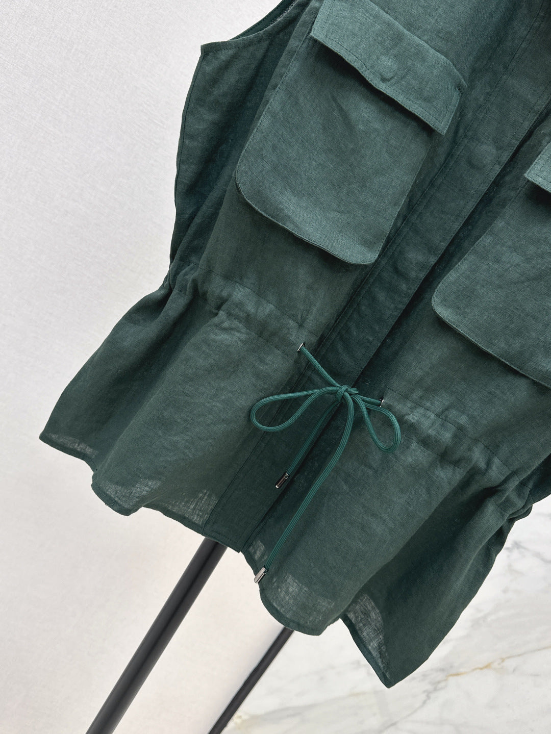 Brune*C 25ss linen drawstring vest