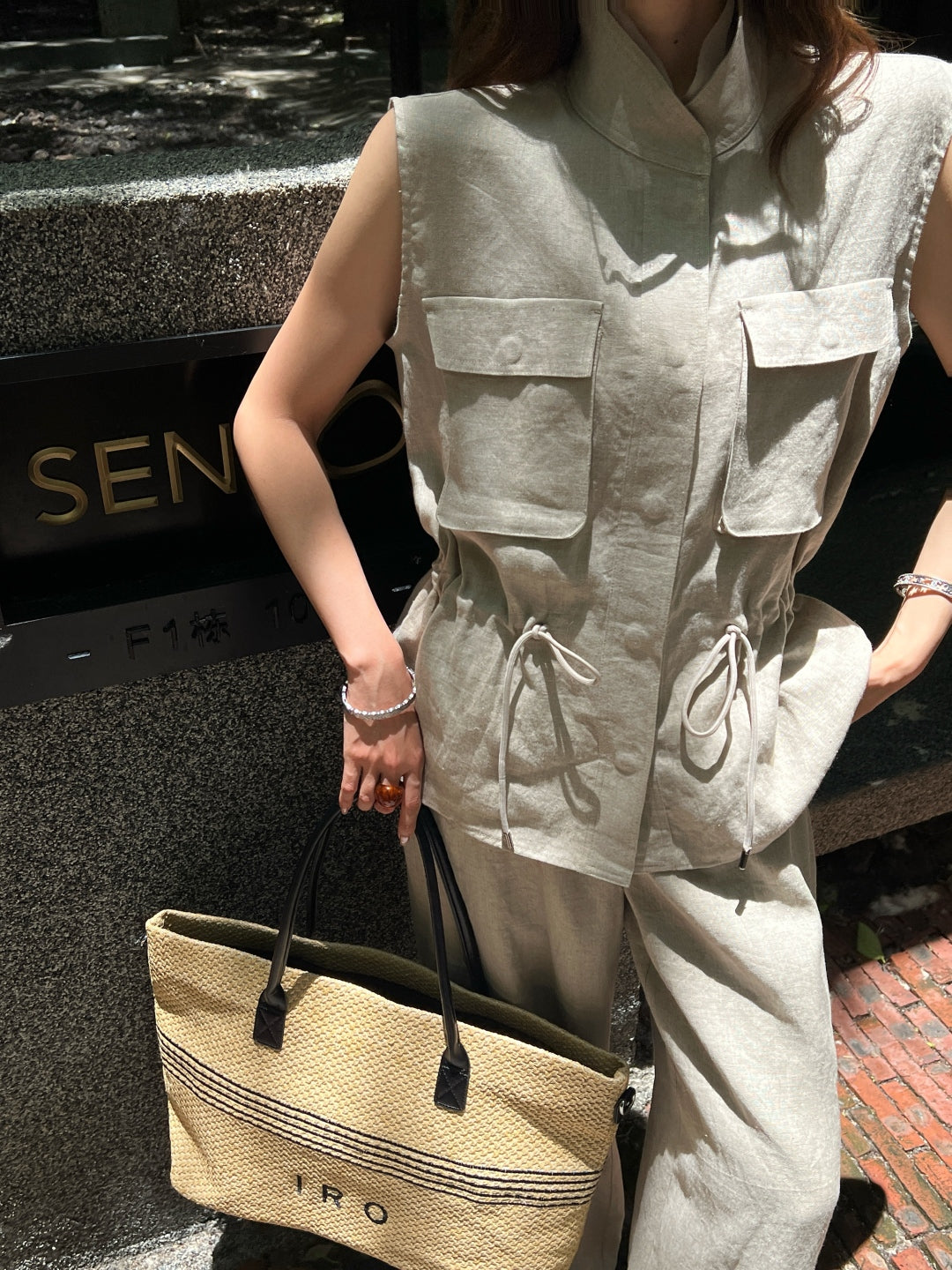 Brune*C 25ss linen drawstring vest