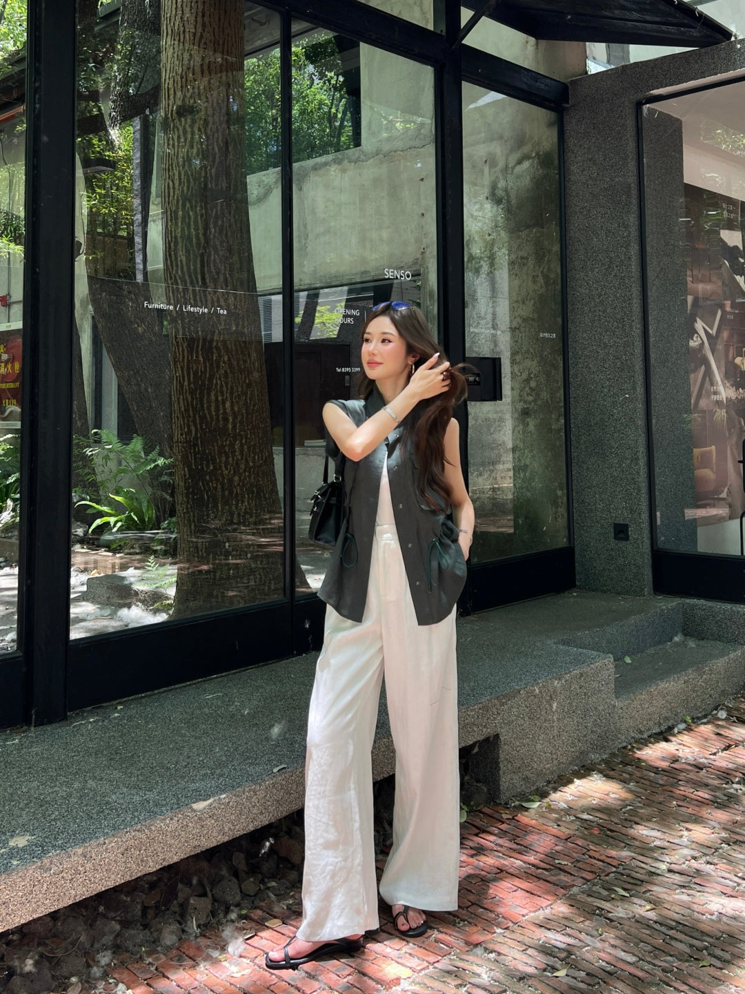 Brune*C 25ss linen drawstring vest