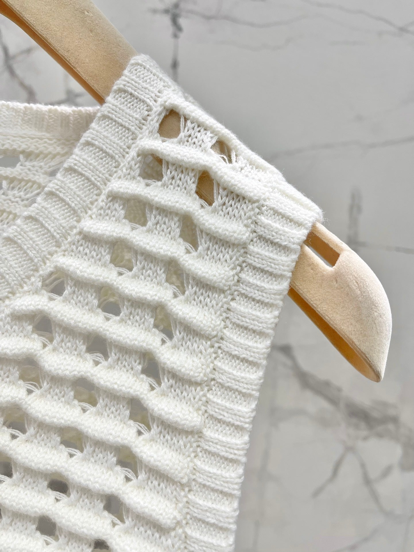 M*u 25ss knitted hollow vest