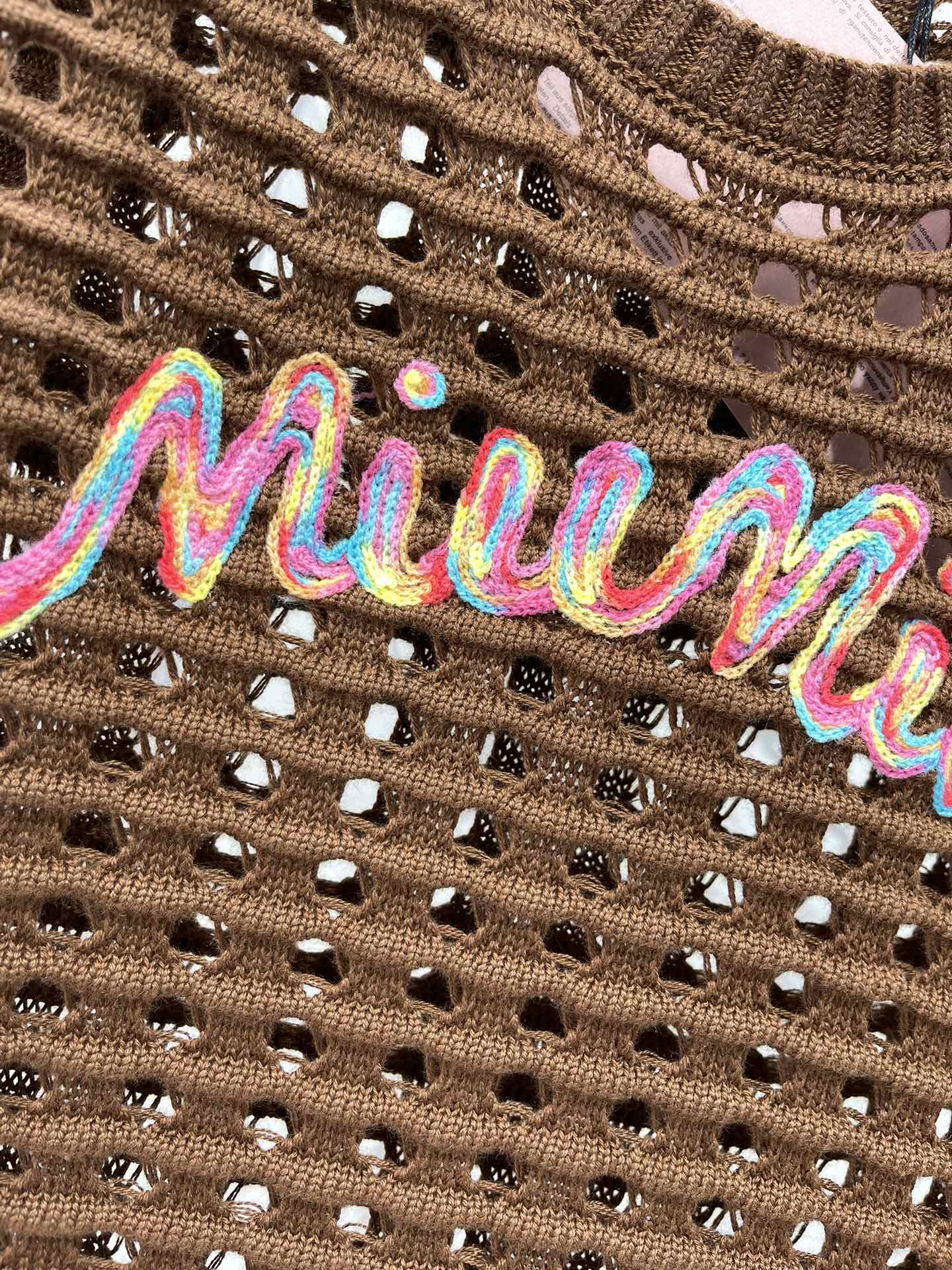 M*u 25ss knitted hollow vest