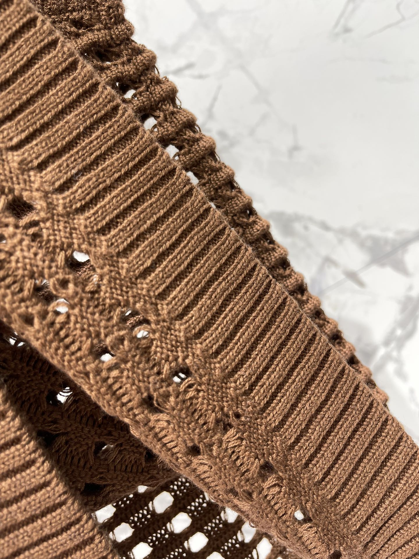 M*u 25ss knitted hollow vest