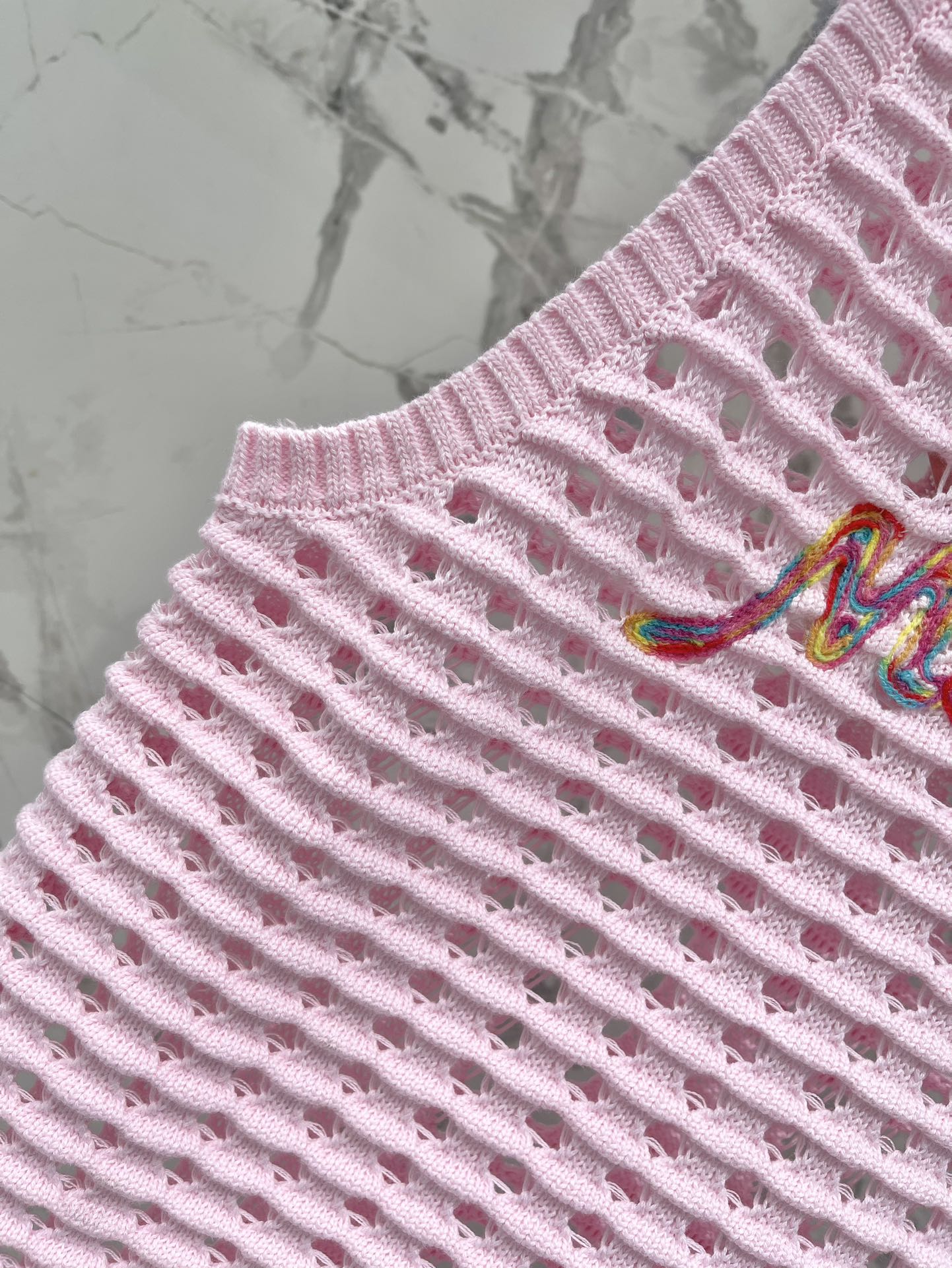 M*u 25ss knitted hollow vest