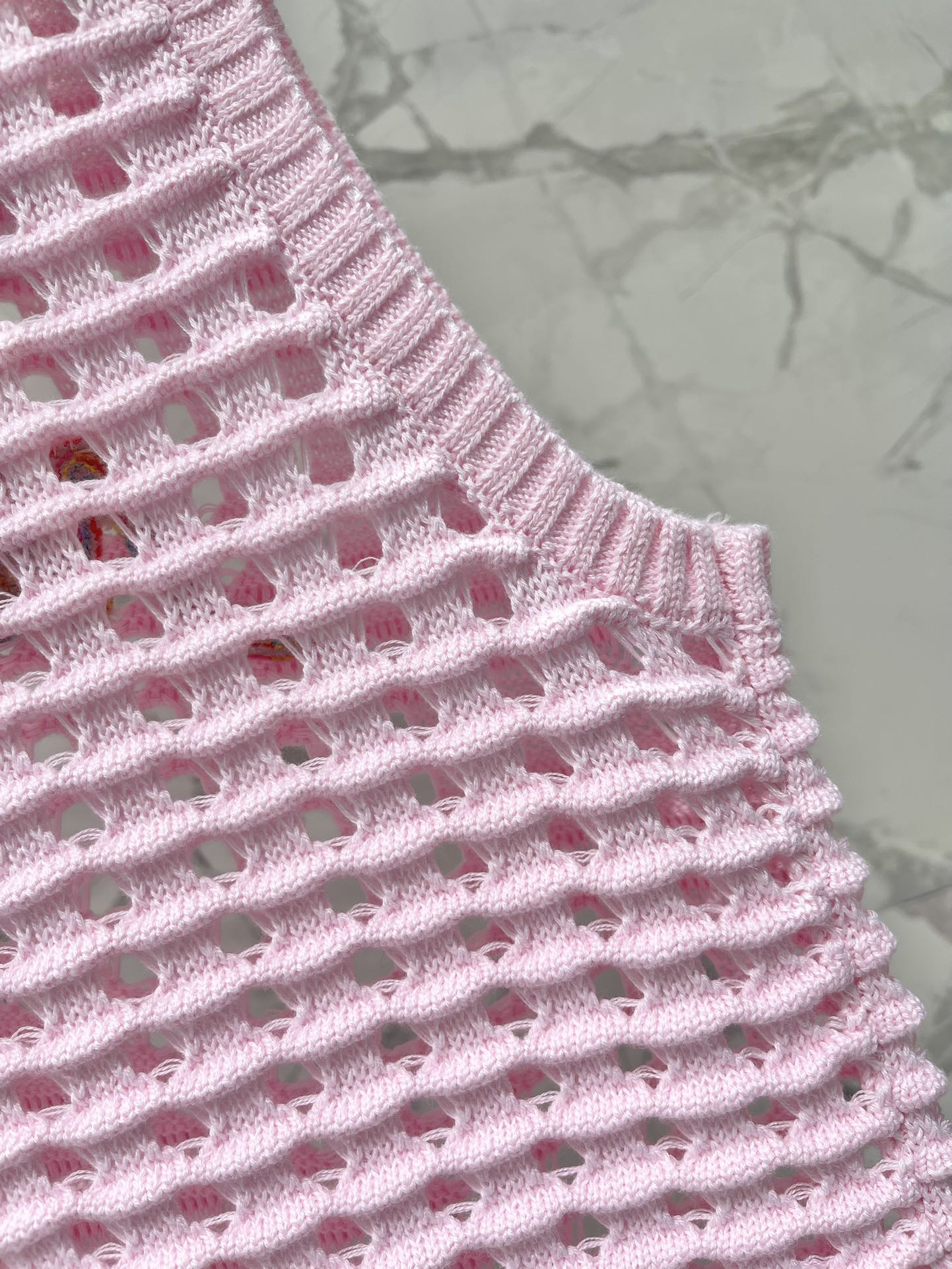 M*u 25ss knitted hollow vest