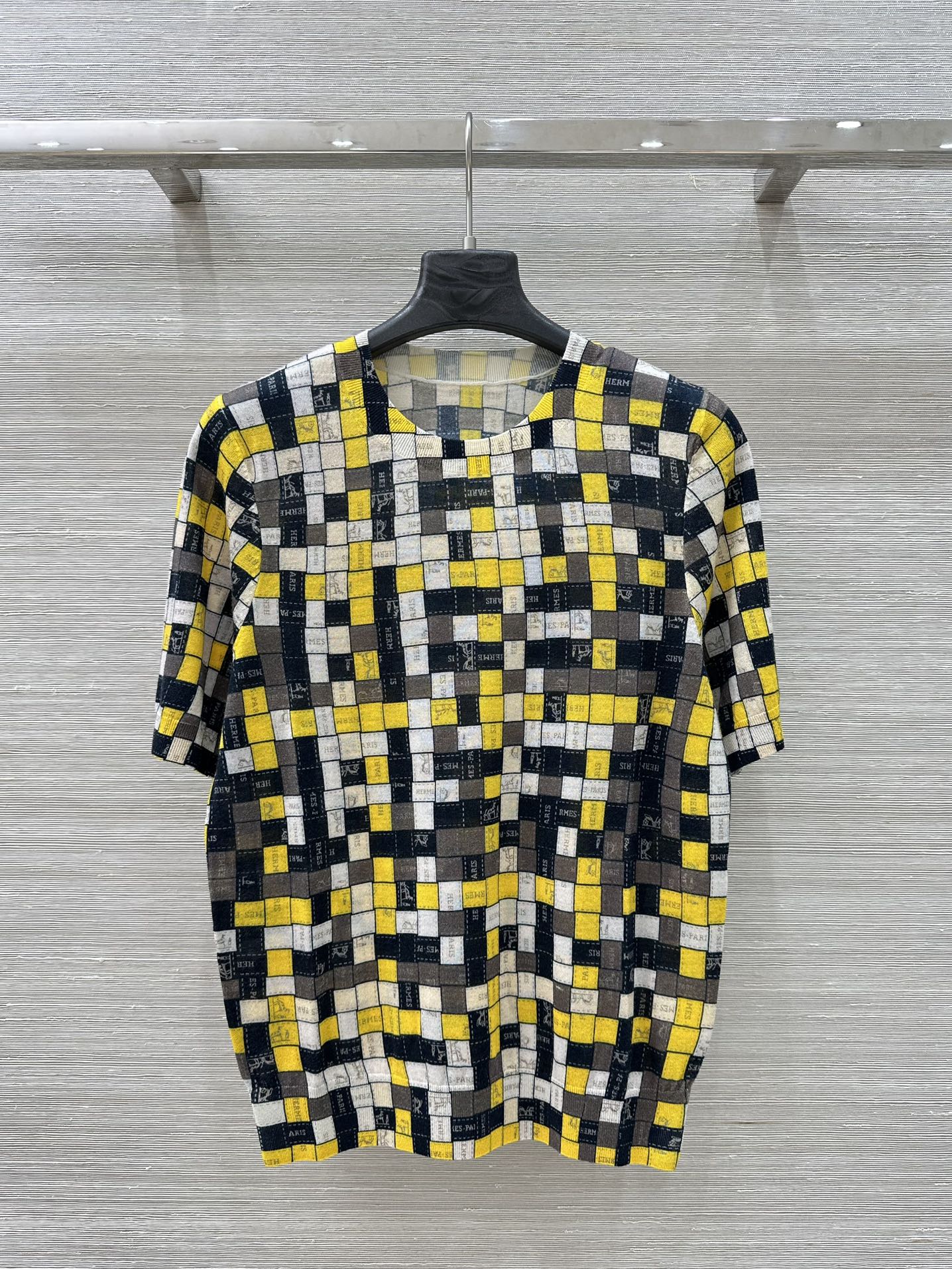 Herm* 25ss printed wool sweater