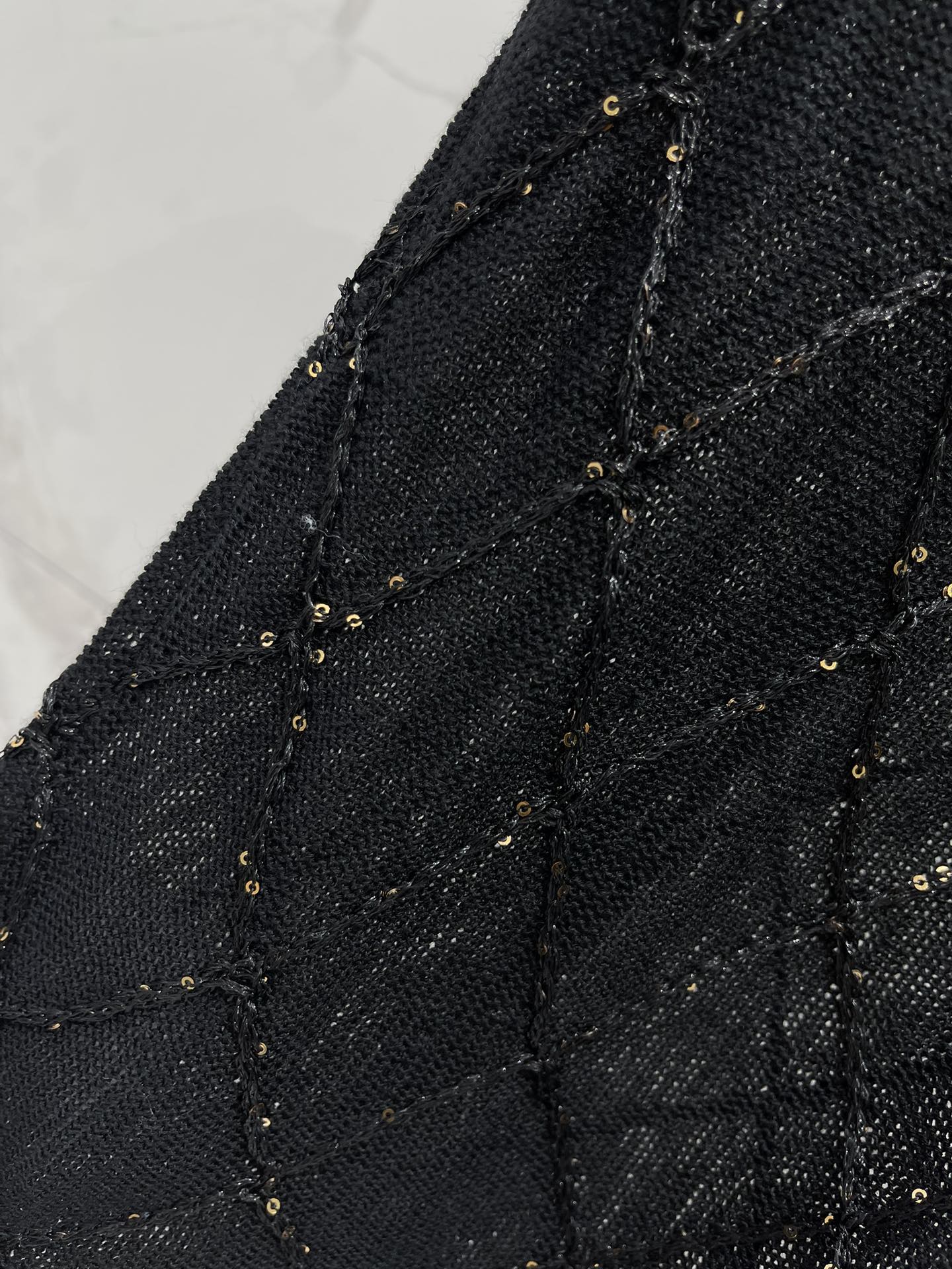 C*nel 25ss chain neck knit t-shirt