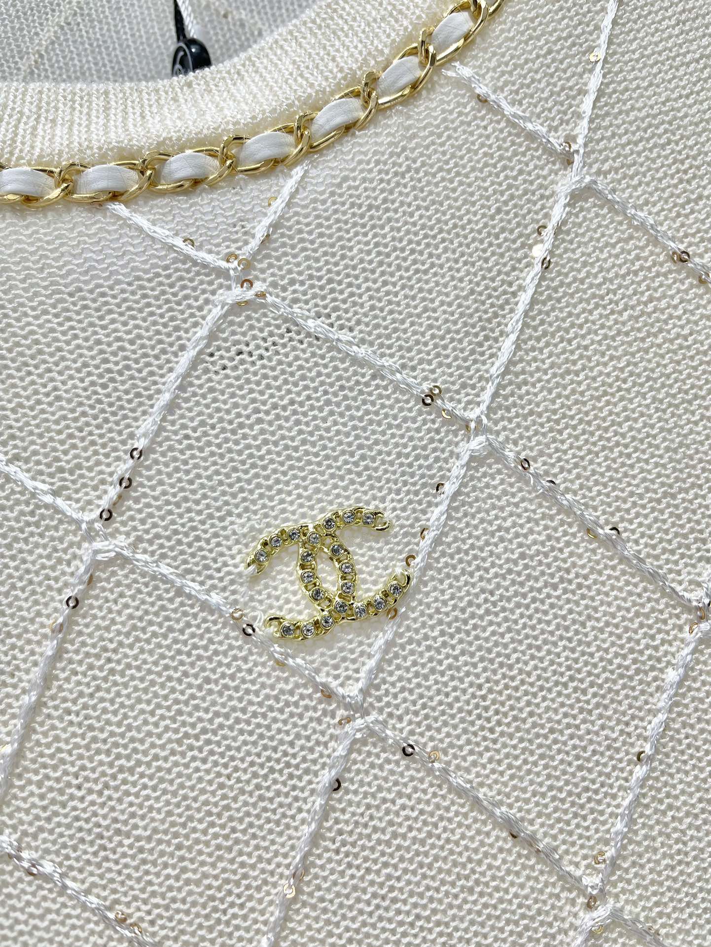 C*nel 25ss chain neck knit t-shirt