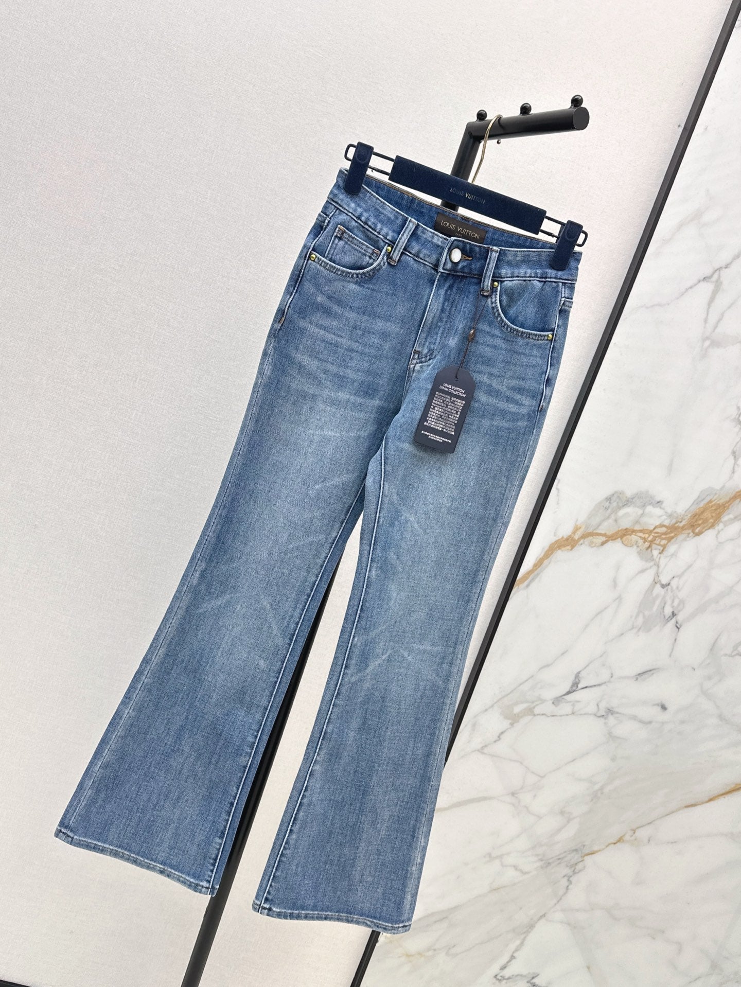 Loui* 25ss embroidered pocket jeans