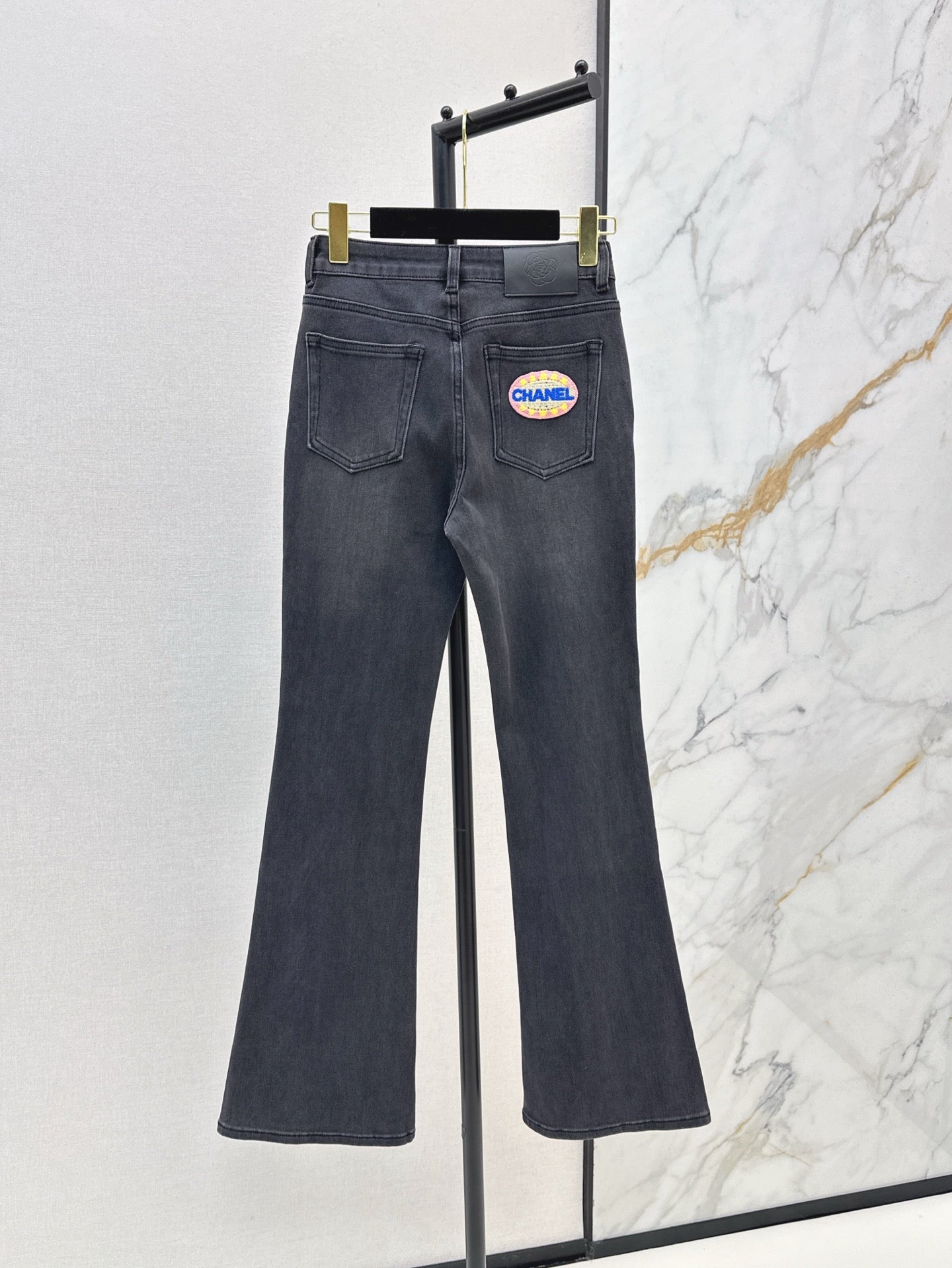 C*nel 25ss embroidered pocket jeans