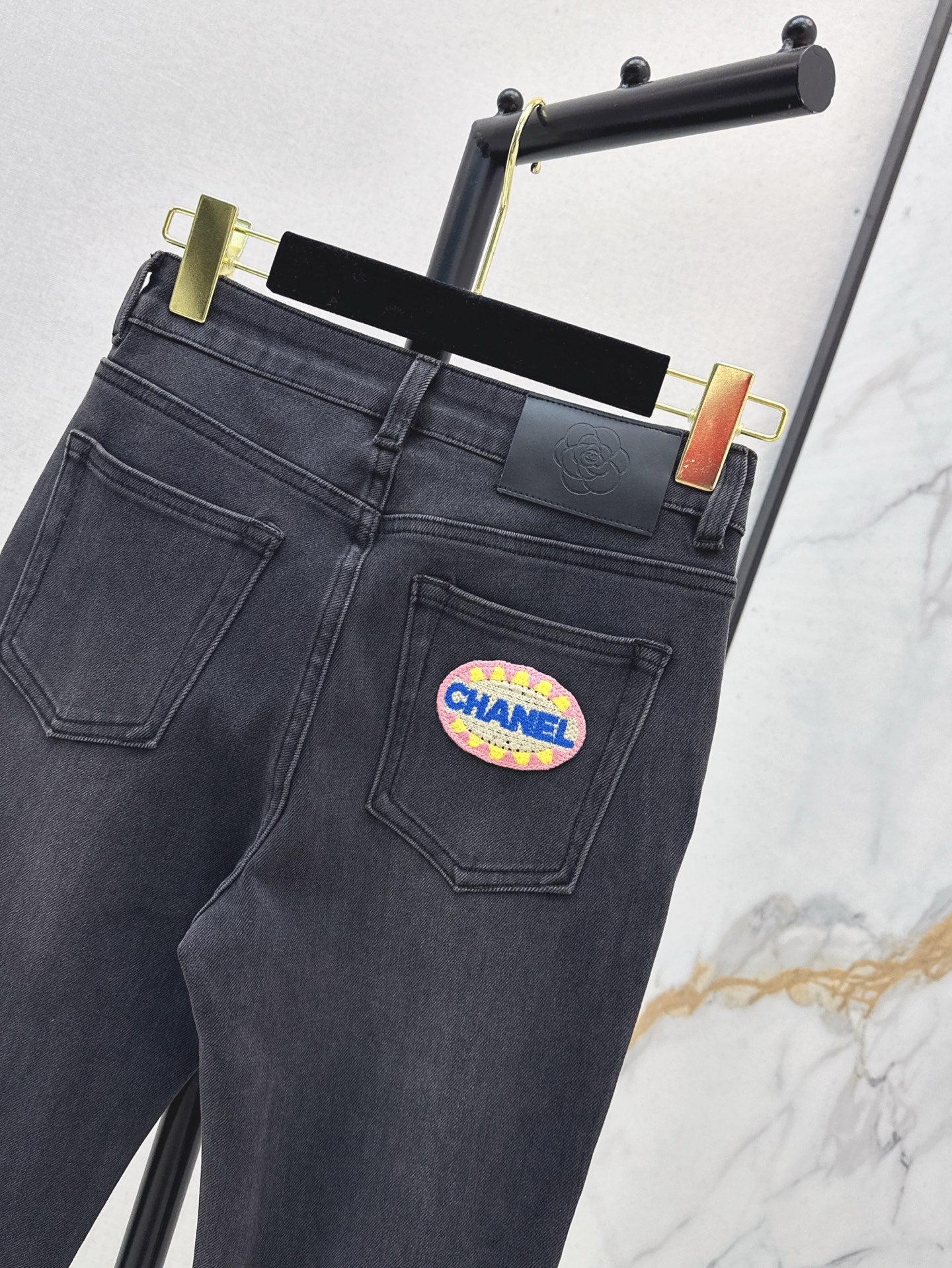 C*nel 25ss embroidered pocket jeans