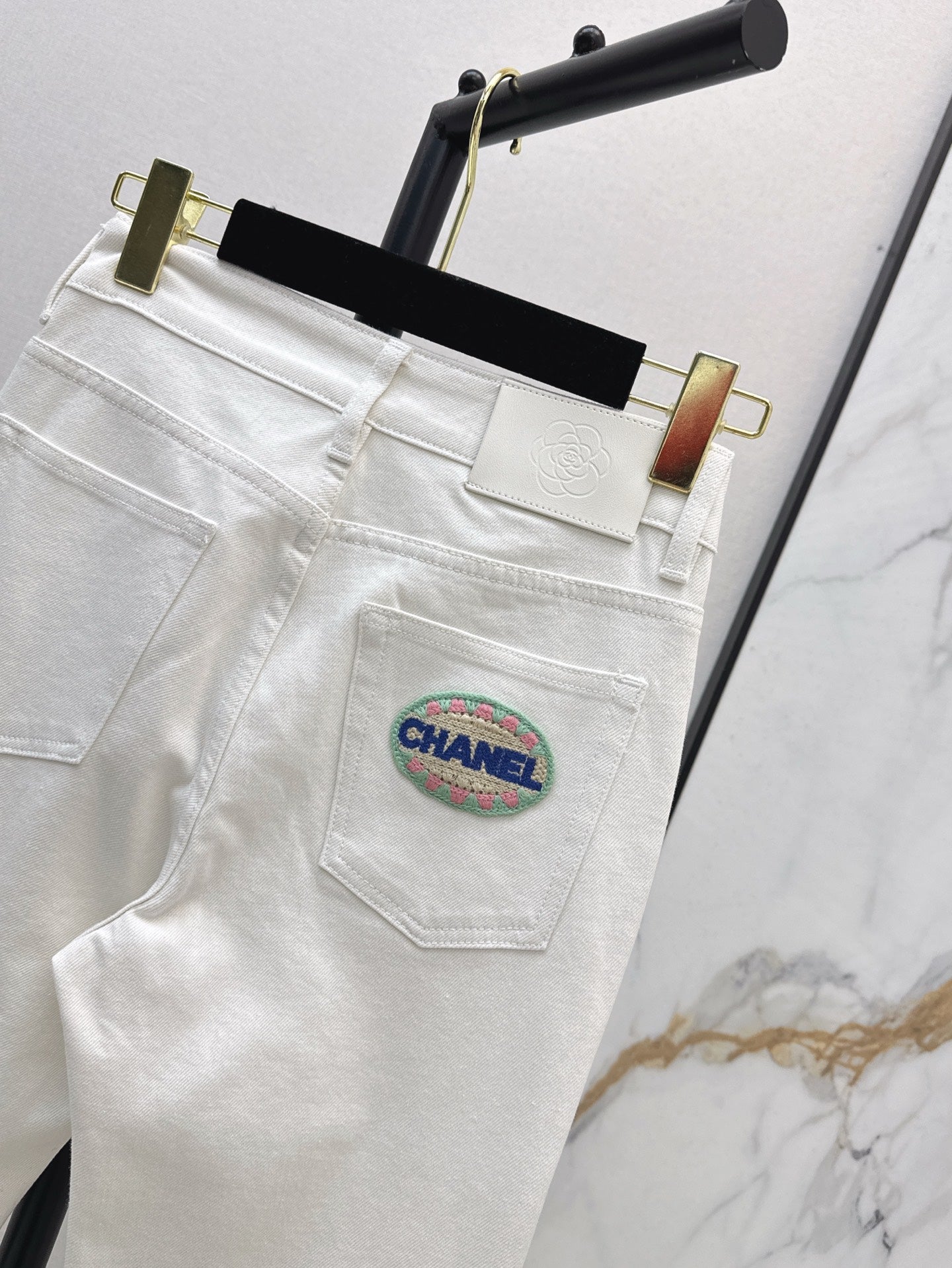 C*nel 25ss embroidered pocket jeans